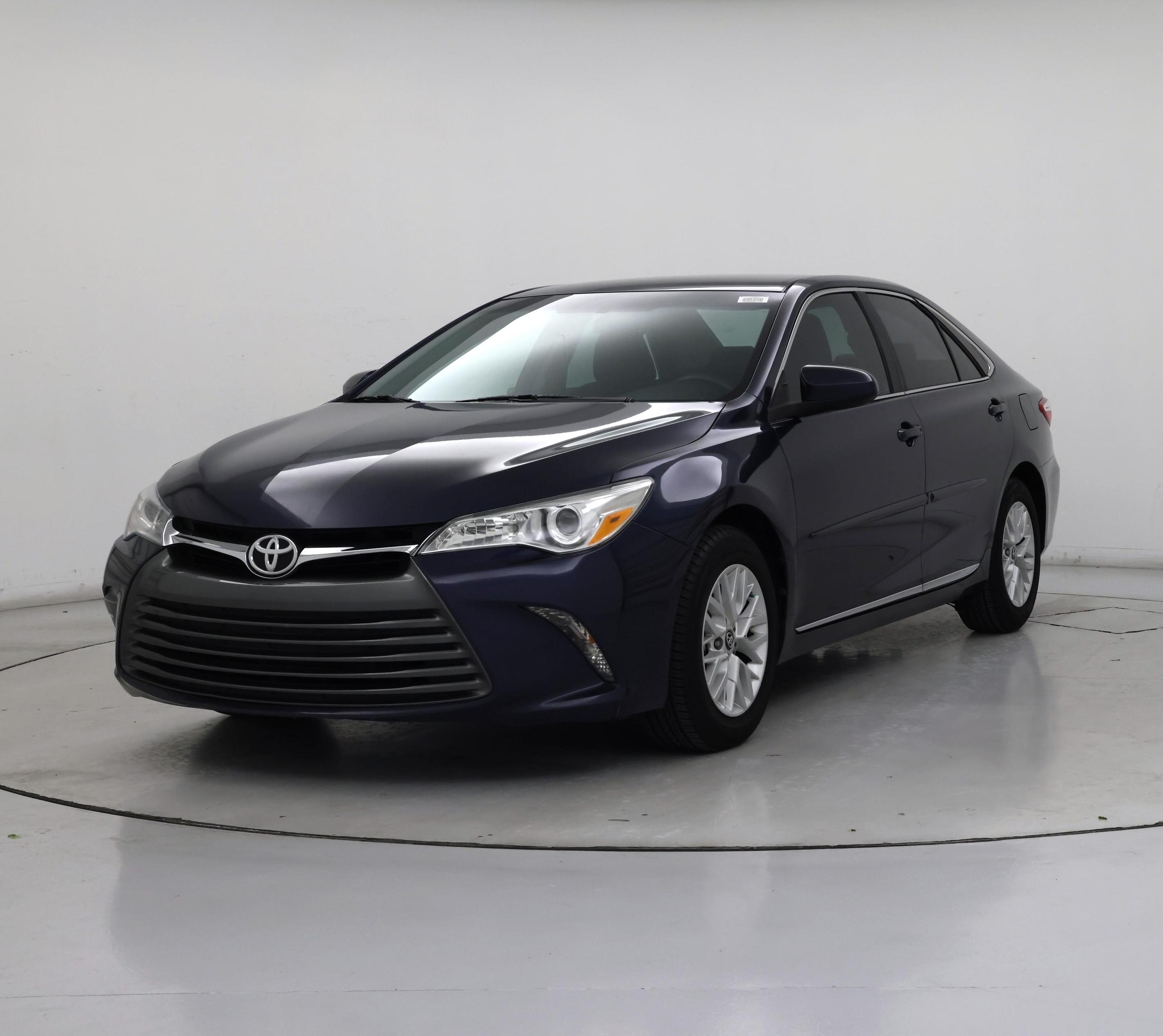 Thumbnail: 2016 Toyota Camry - 4
