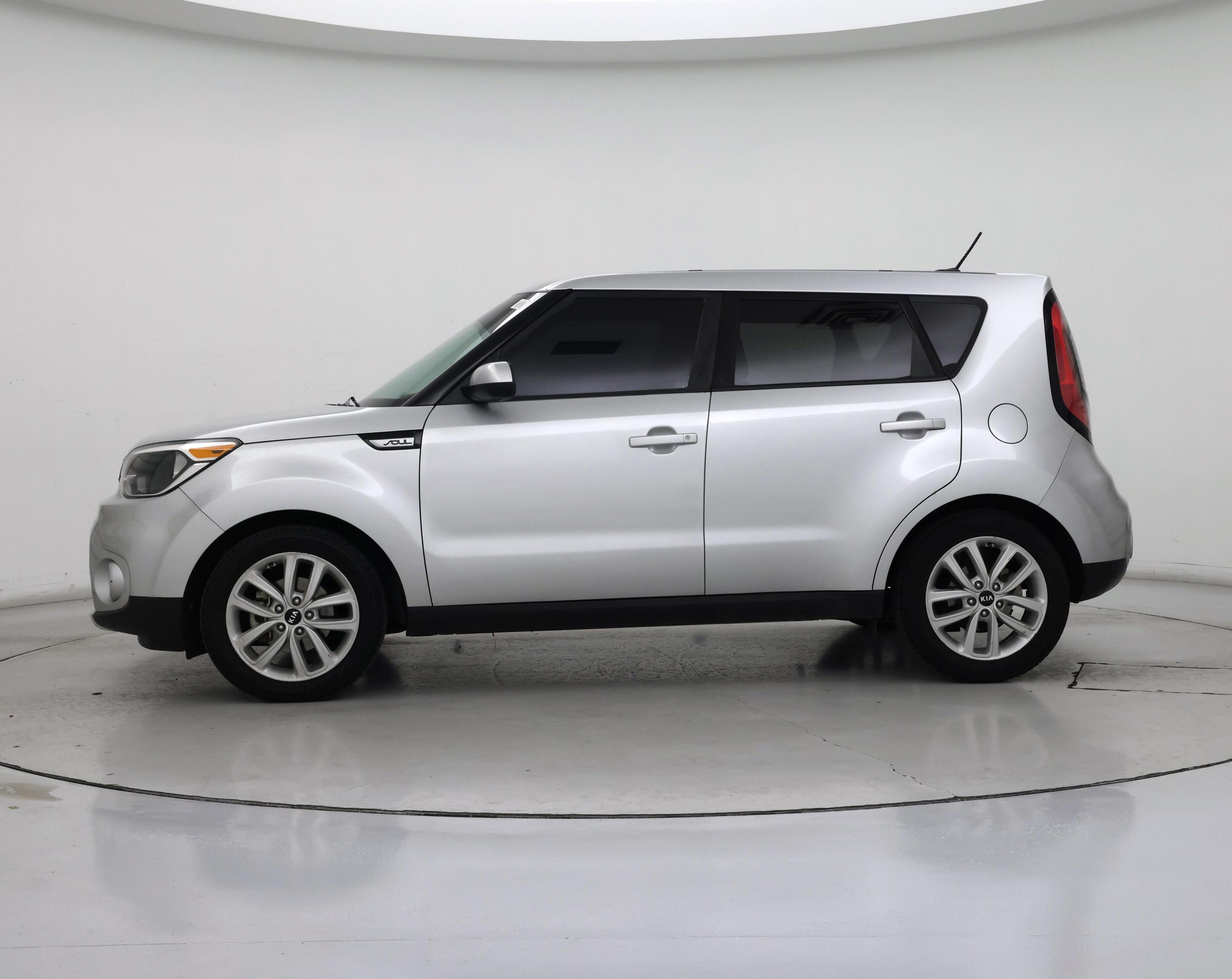 Thumbnail: 2018 Kia Soul - 3