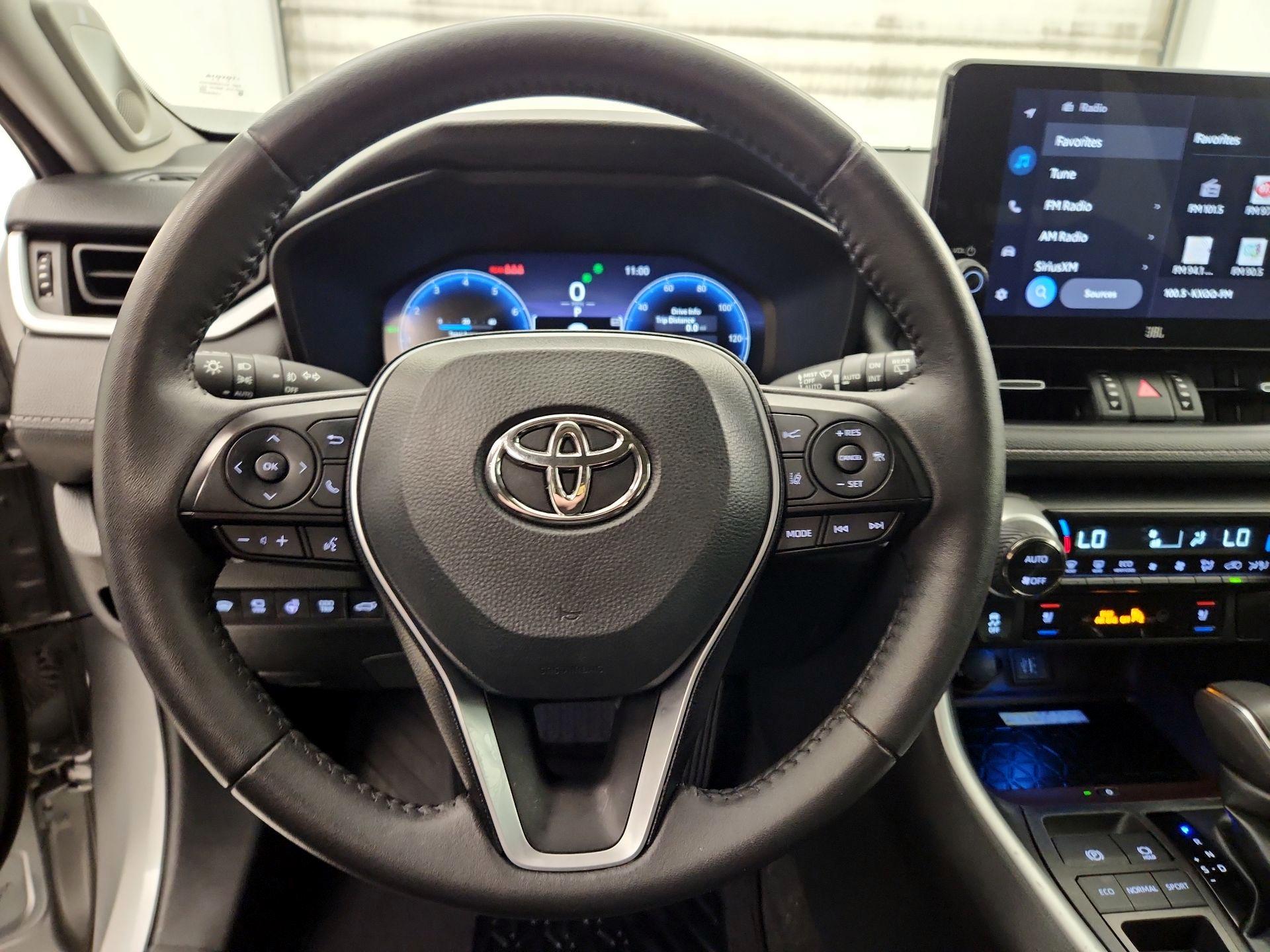 Thumbnail: 2023 Toyota RAV4 - 10