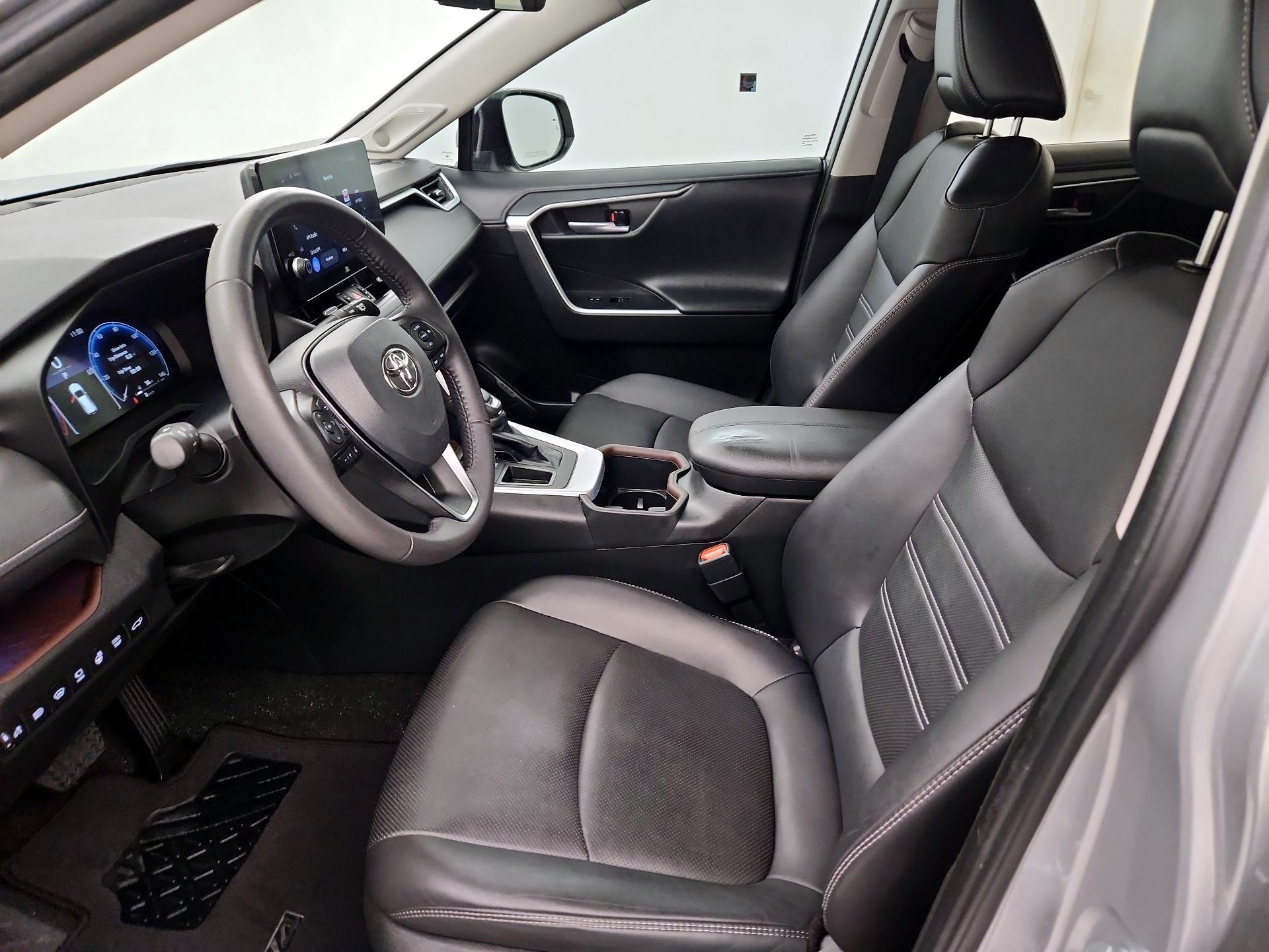 Thumbnail: 2023 Toyota RAV4 - 11