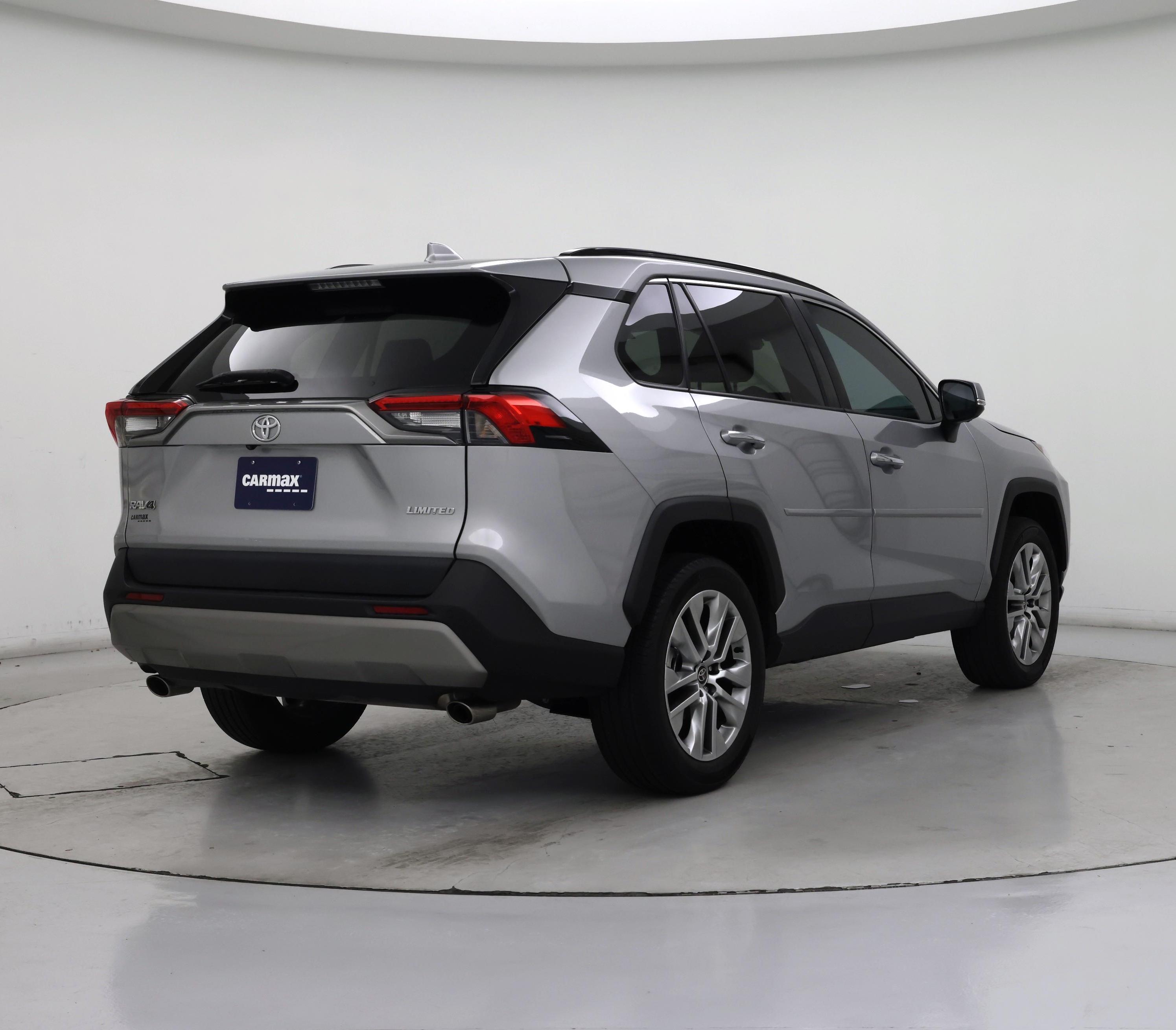 Thumbnail: 2023 Toyota RAV4 - 8