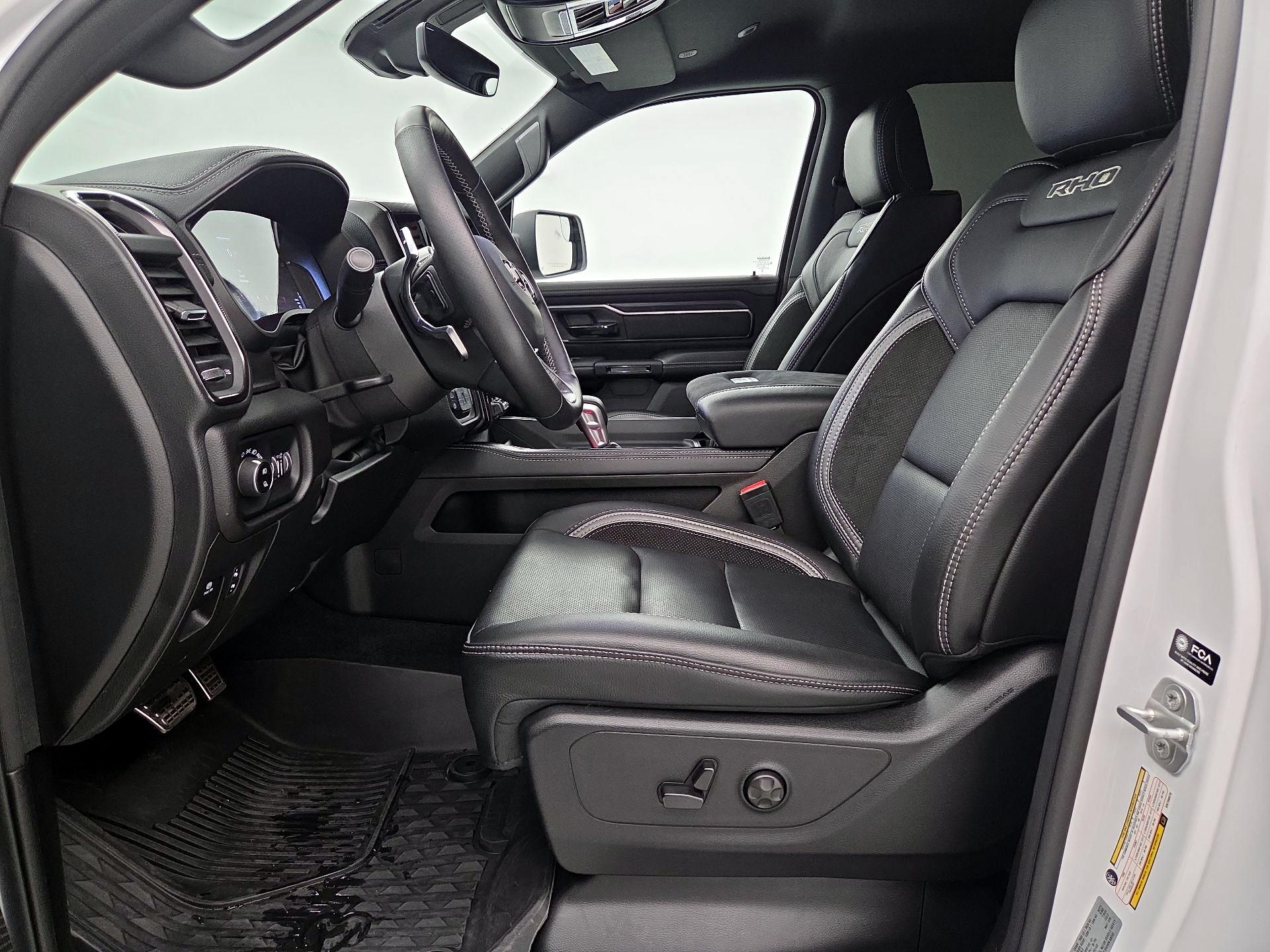 Thumbnail: 2025 RAM 1500 - 11