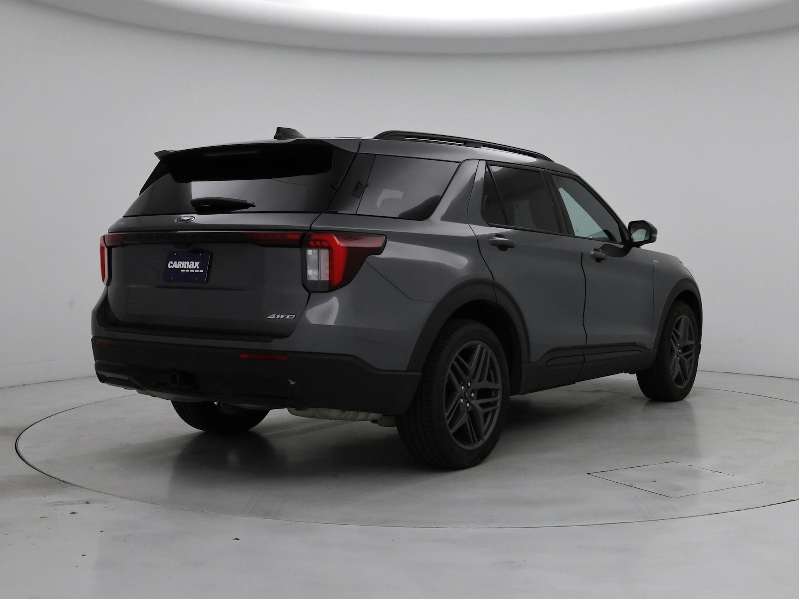 2026 Ford Explorer ST-LINE - Photo 9