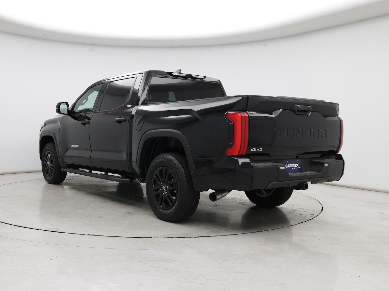 2026 Toyota Tundra SR5 - Photo 3