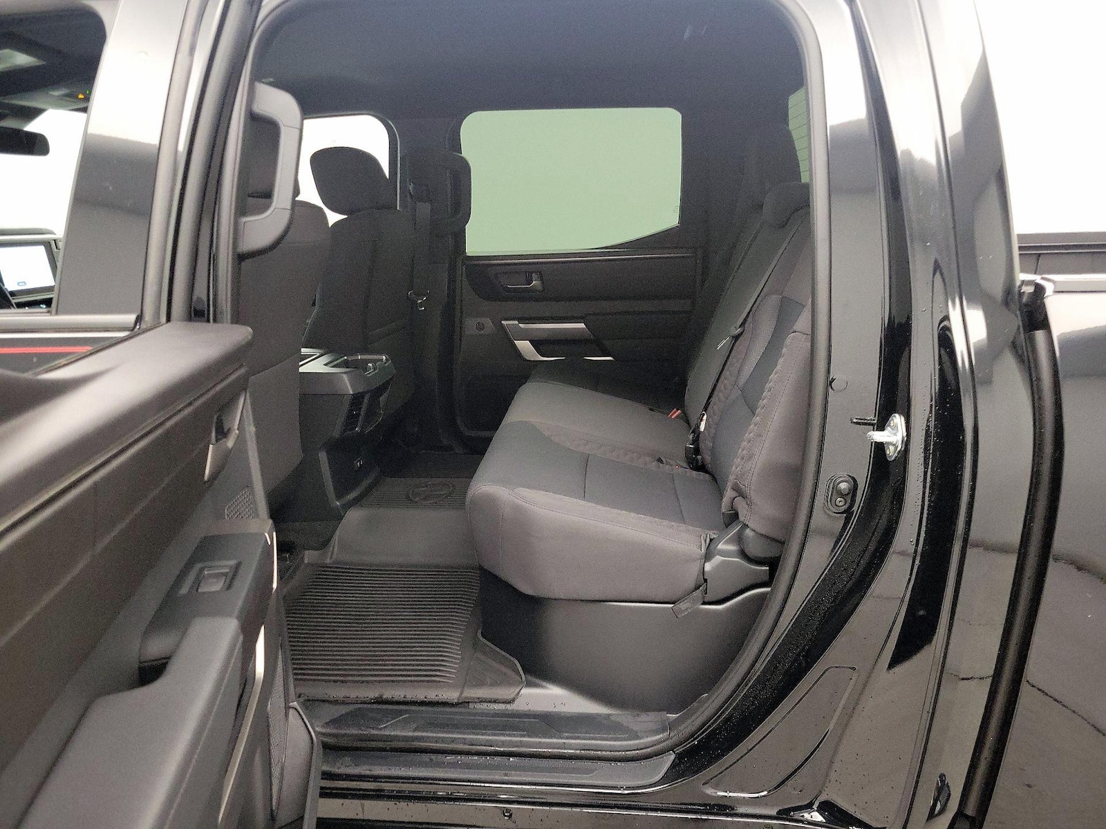 2026 Toyota Tundra SR5 - Photo 20