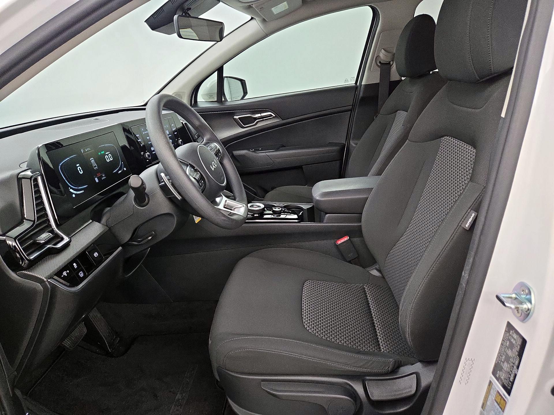 Thumbnail: 2024 Kia Sportage - 11