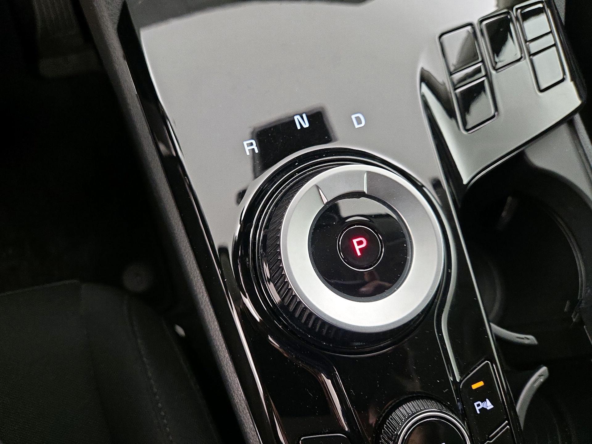 Thumbnail: 2024 Kia Sportage - 17