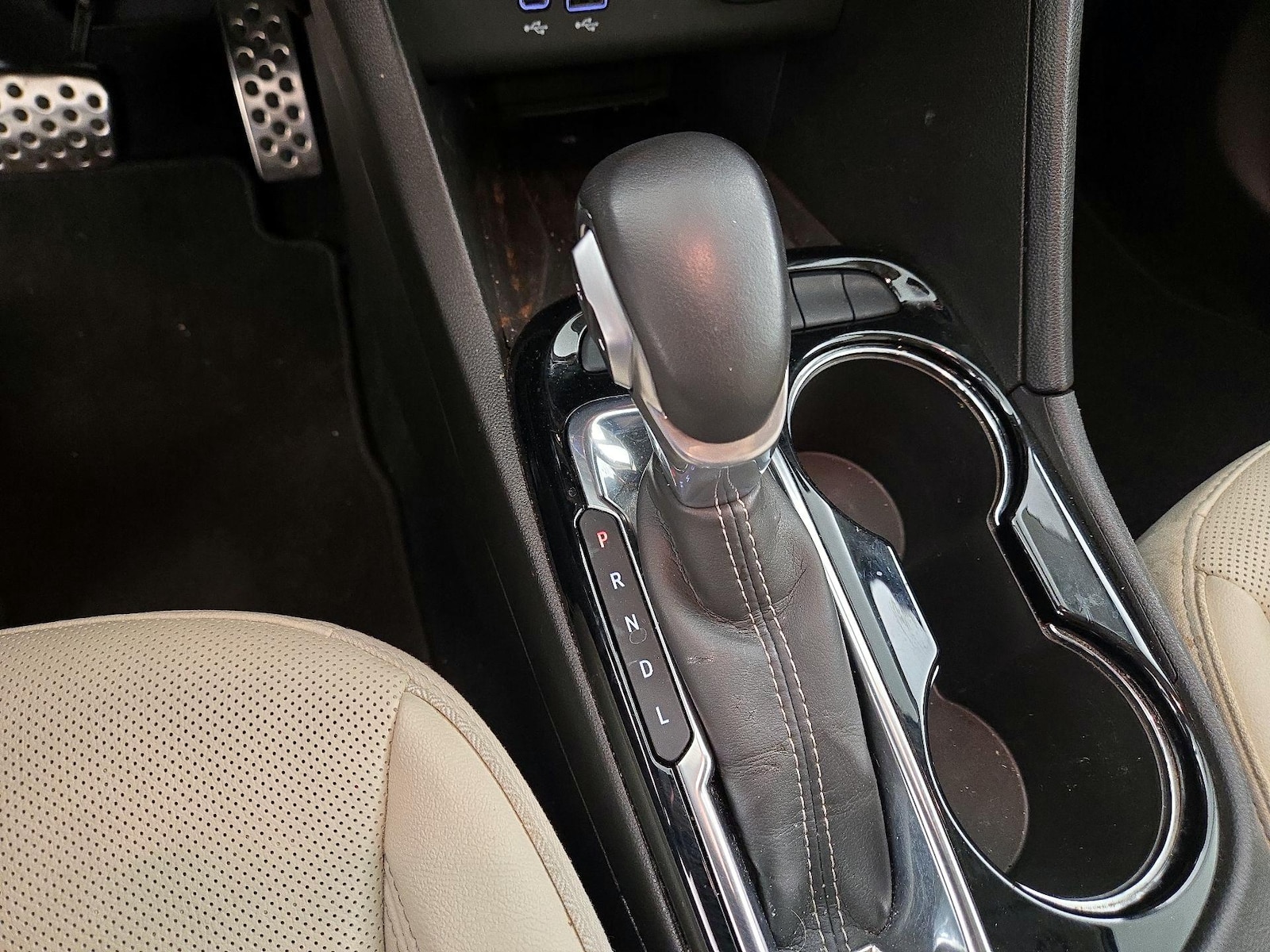 2024 Buick Encore GX Sport Touring - Photo 18