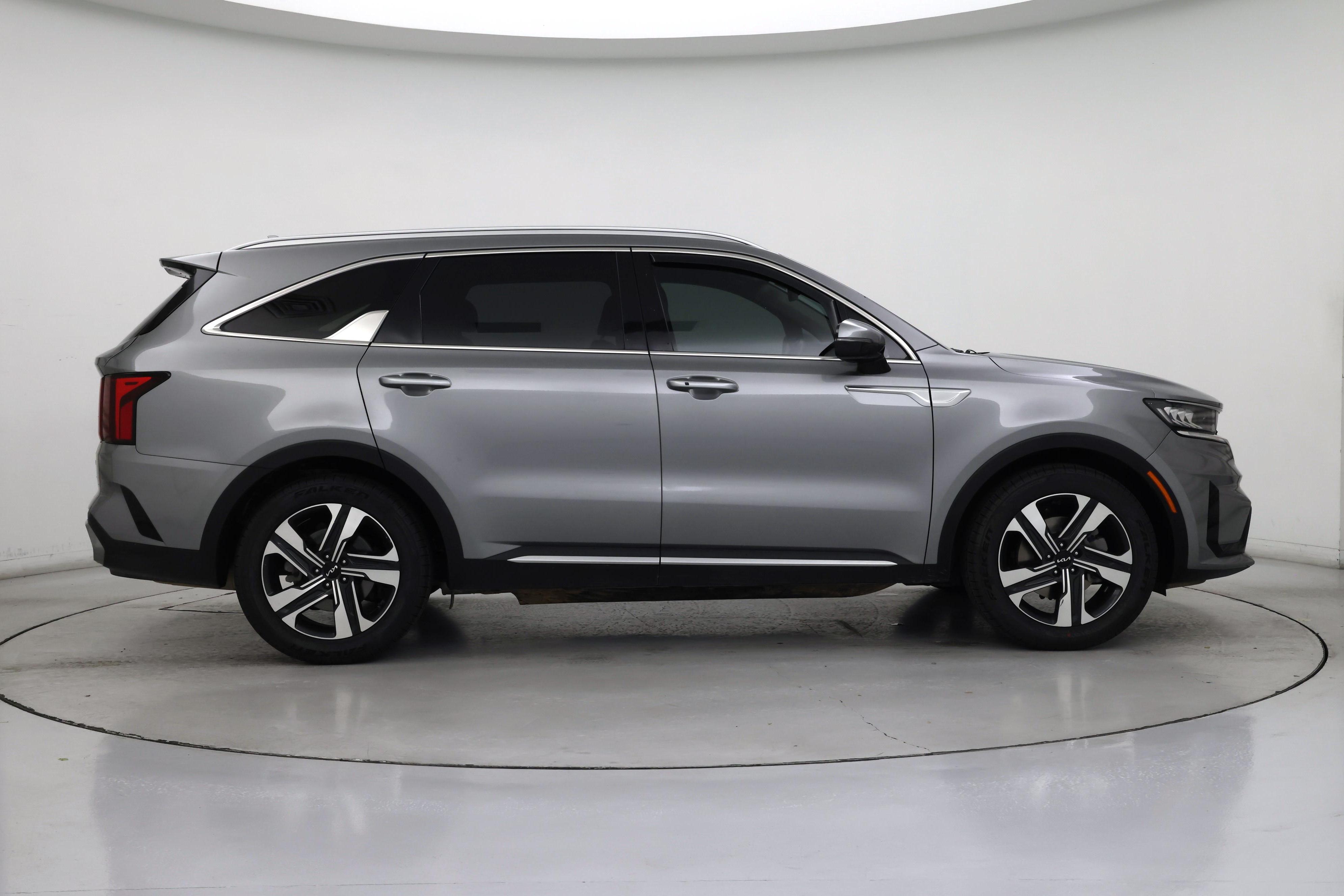 Thumbnail: 2023 Kia Sorento - 7