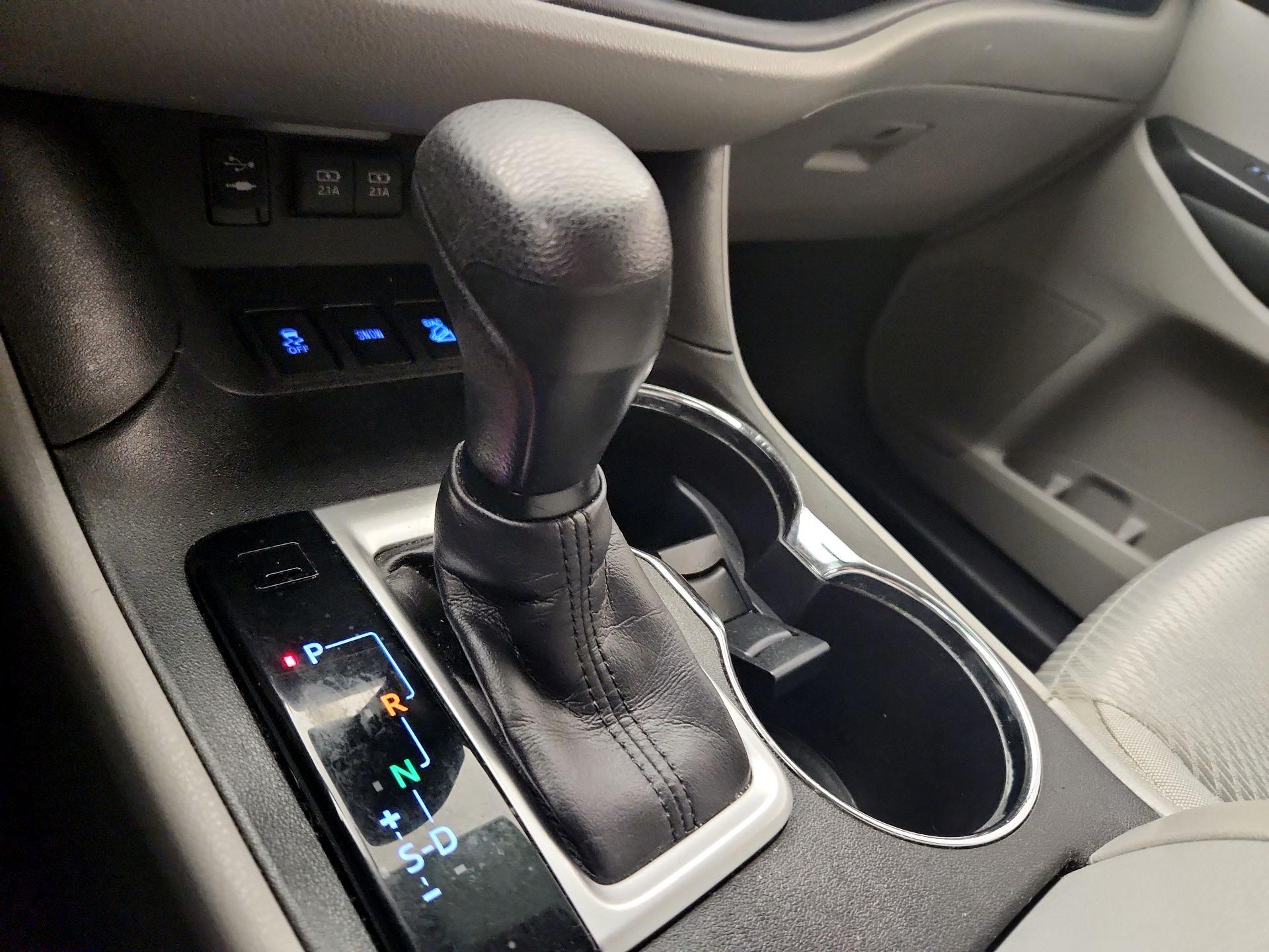 Thumbnail: 2017 Toyota Highlander - 17