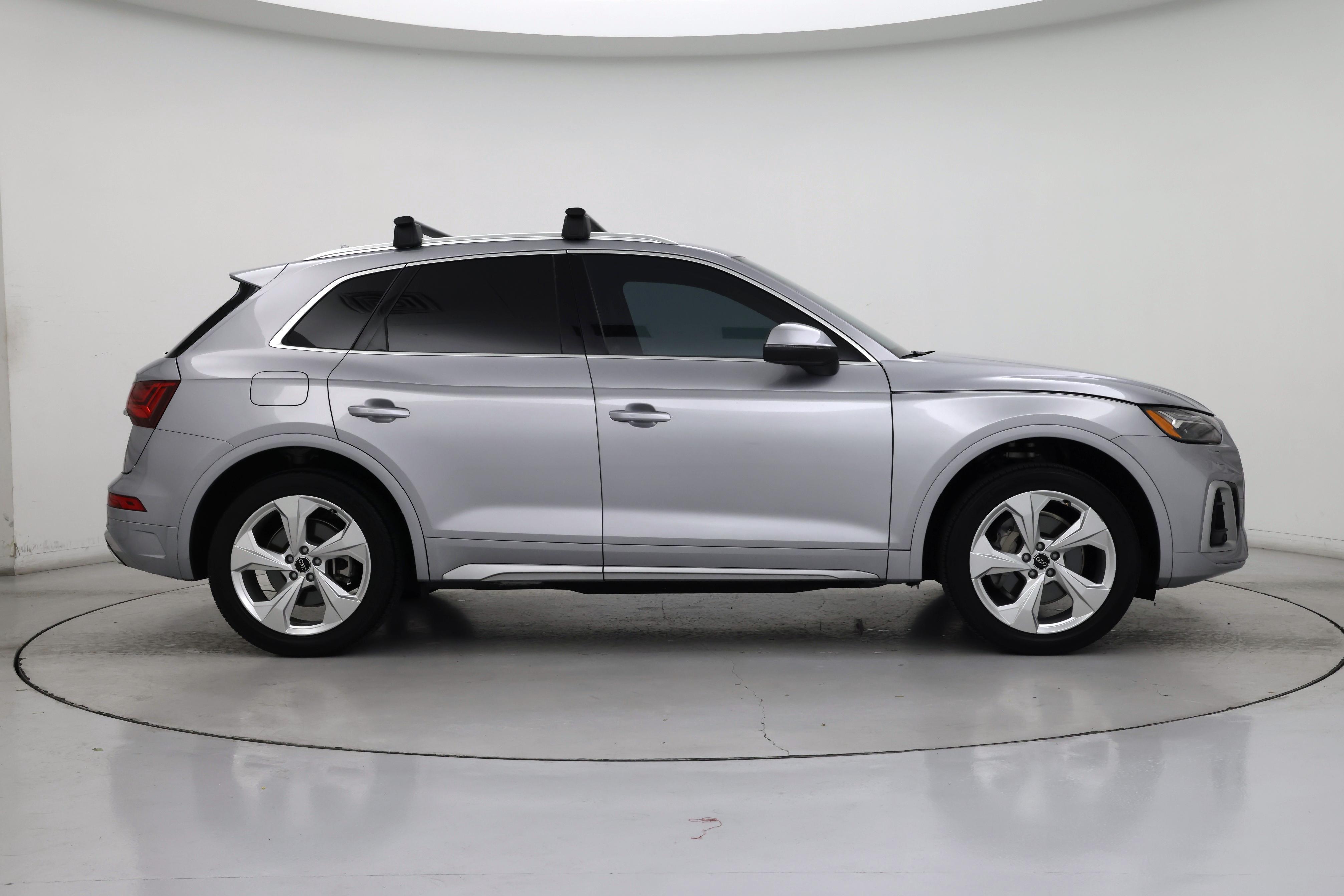 Thumbnail: 2022 Audi Q5 - 7