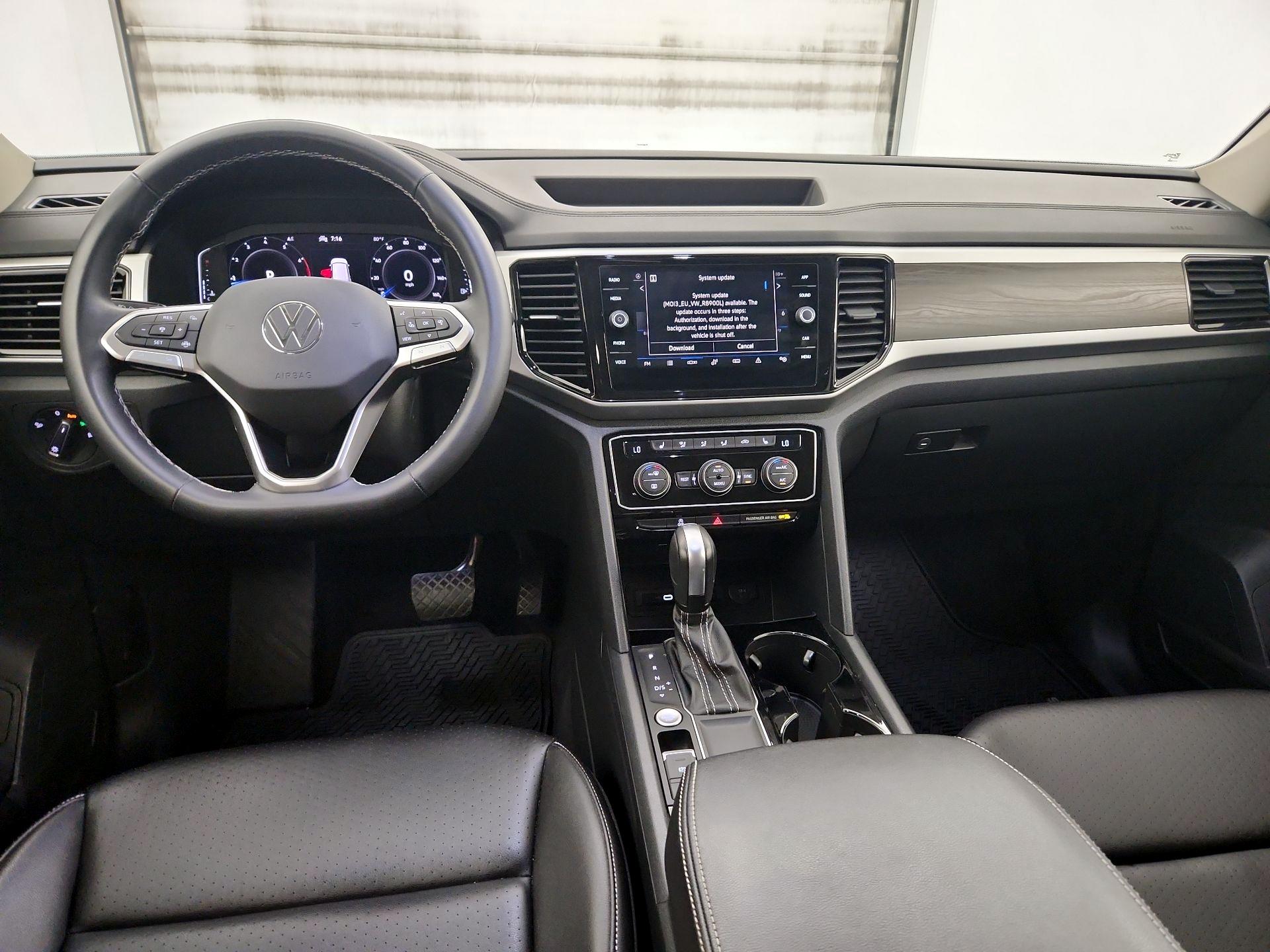 Thumbnail: 2022 Volkswagen Atlas - 9
