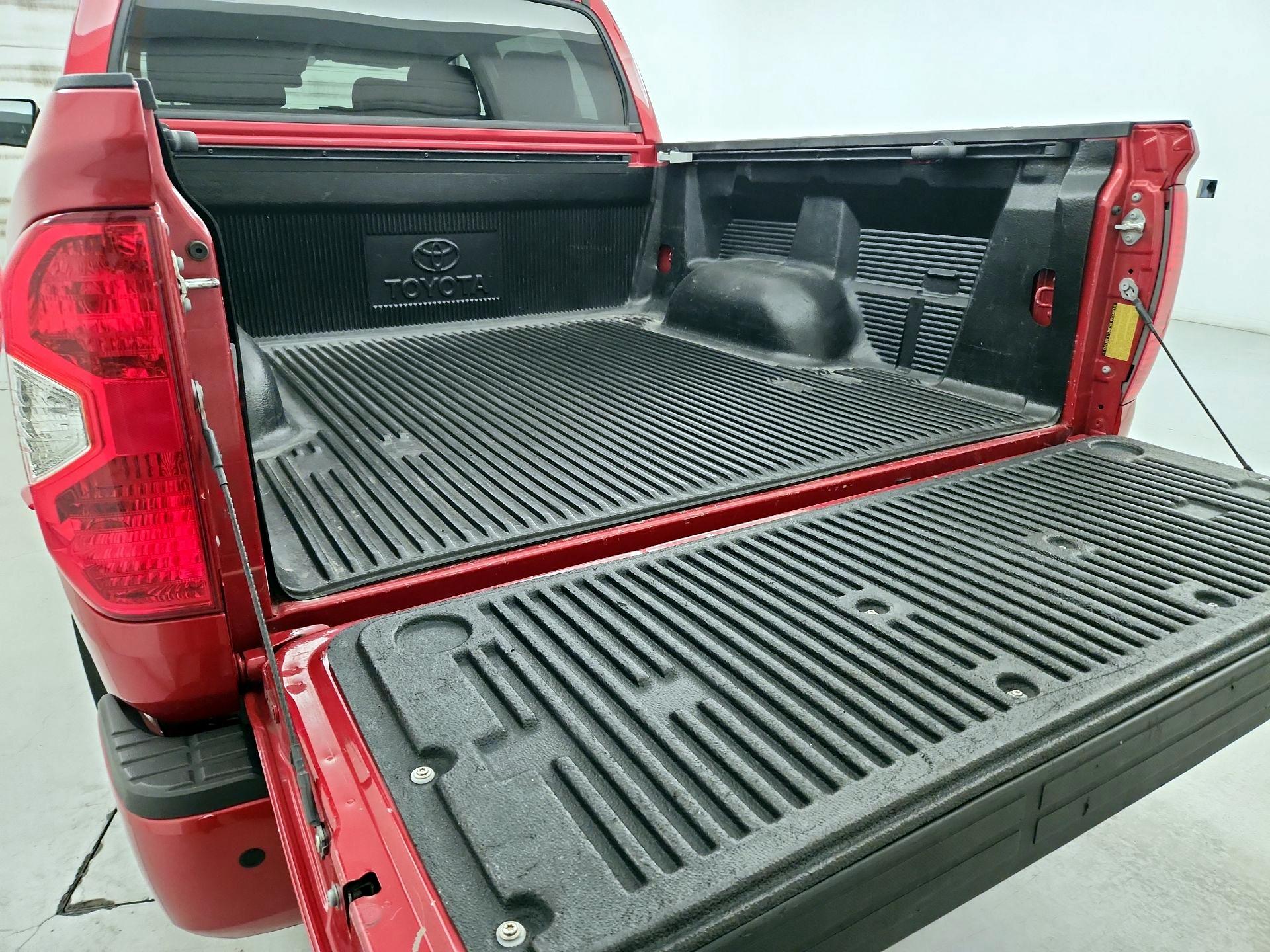 Thumbnail: 2021 Toyota Tundra - 20