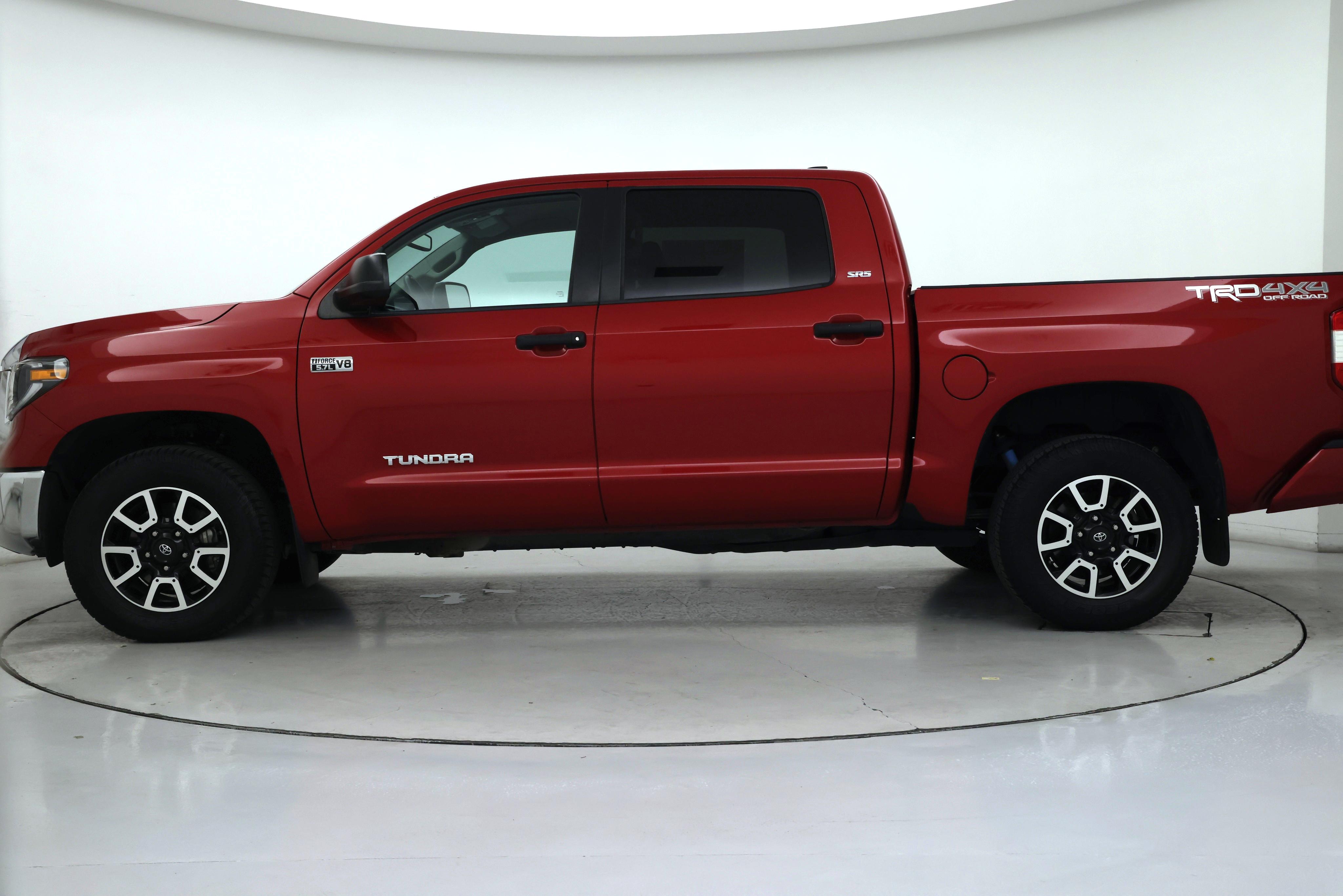 Thumbnail: 2021 Toyota Tundra - 3