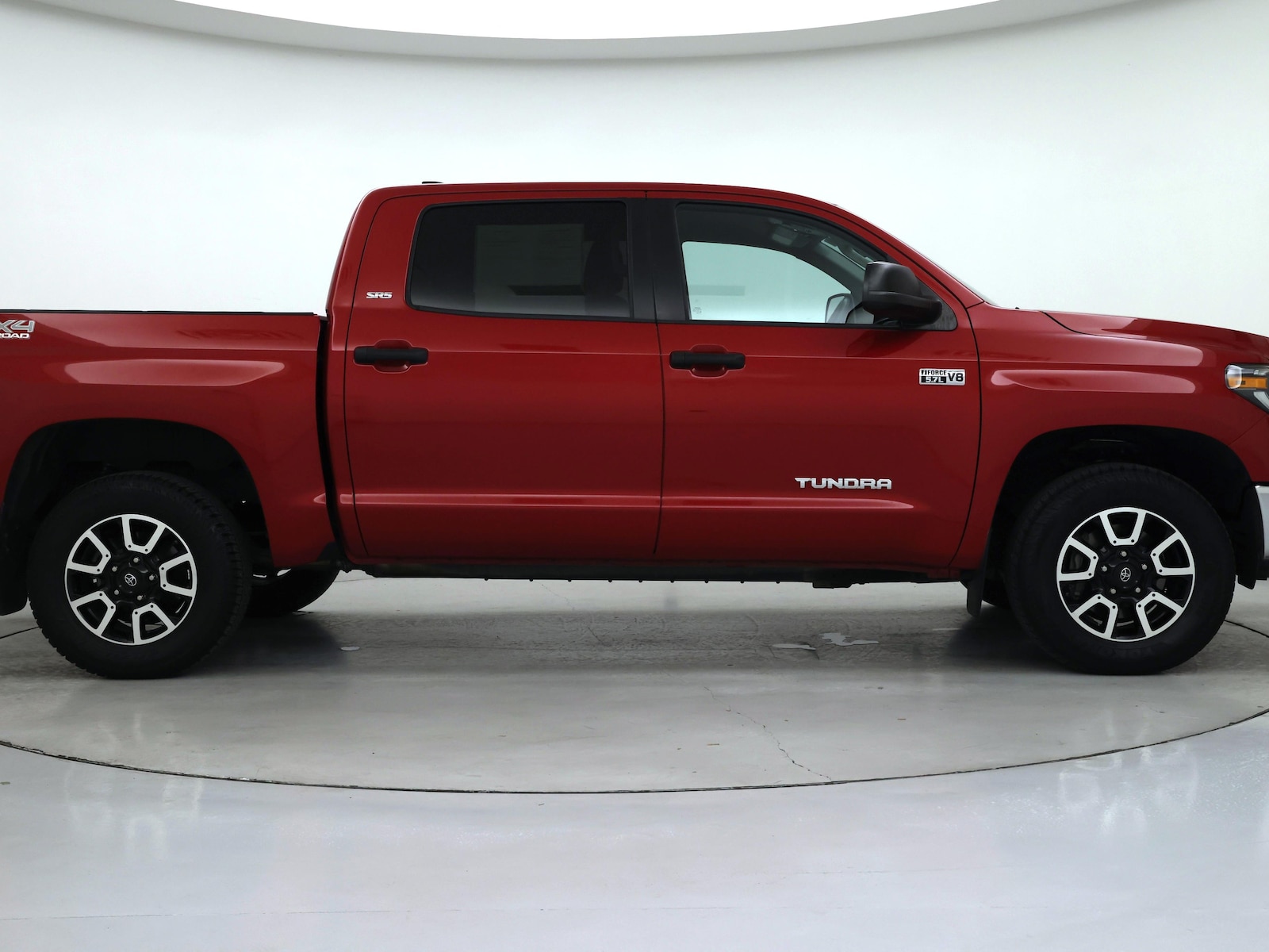 2021 Toyota Tundra SR5 - Photo 8