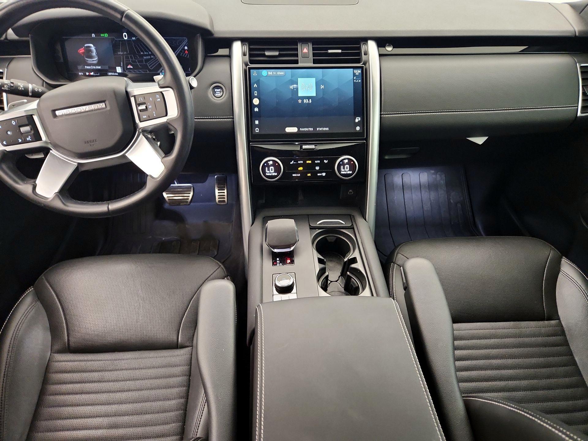 Thumbnail: 2023 Land Rover Discovery - 9