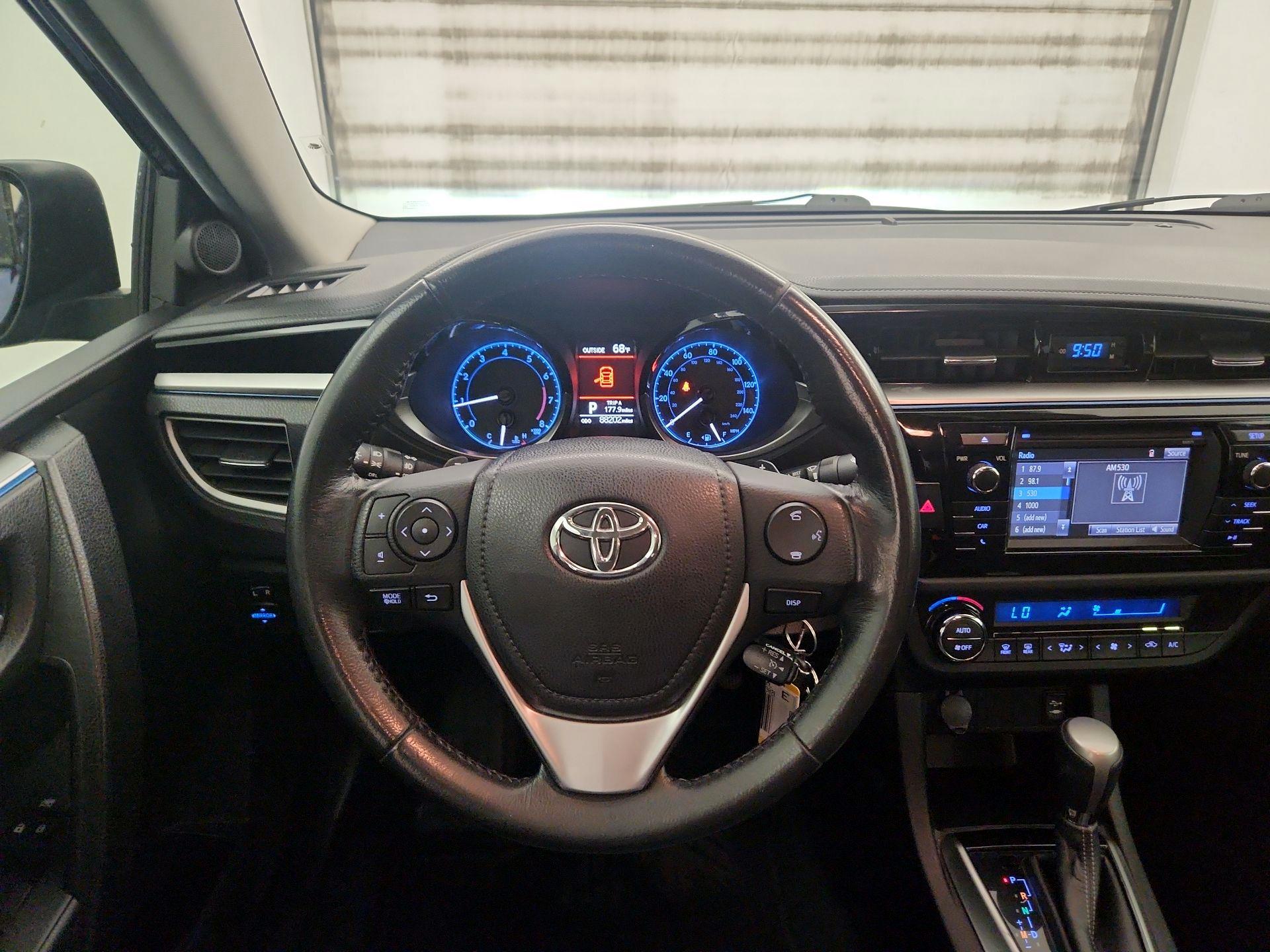 Thumbnail: 2016 Toyota Corolla - 10