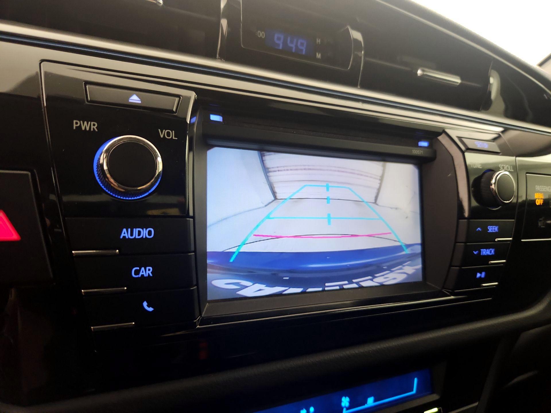 Thumbnail: 2016 Toyota Corolla - 14