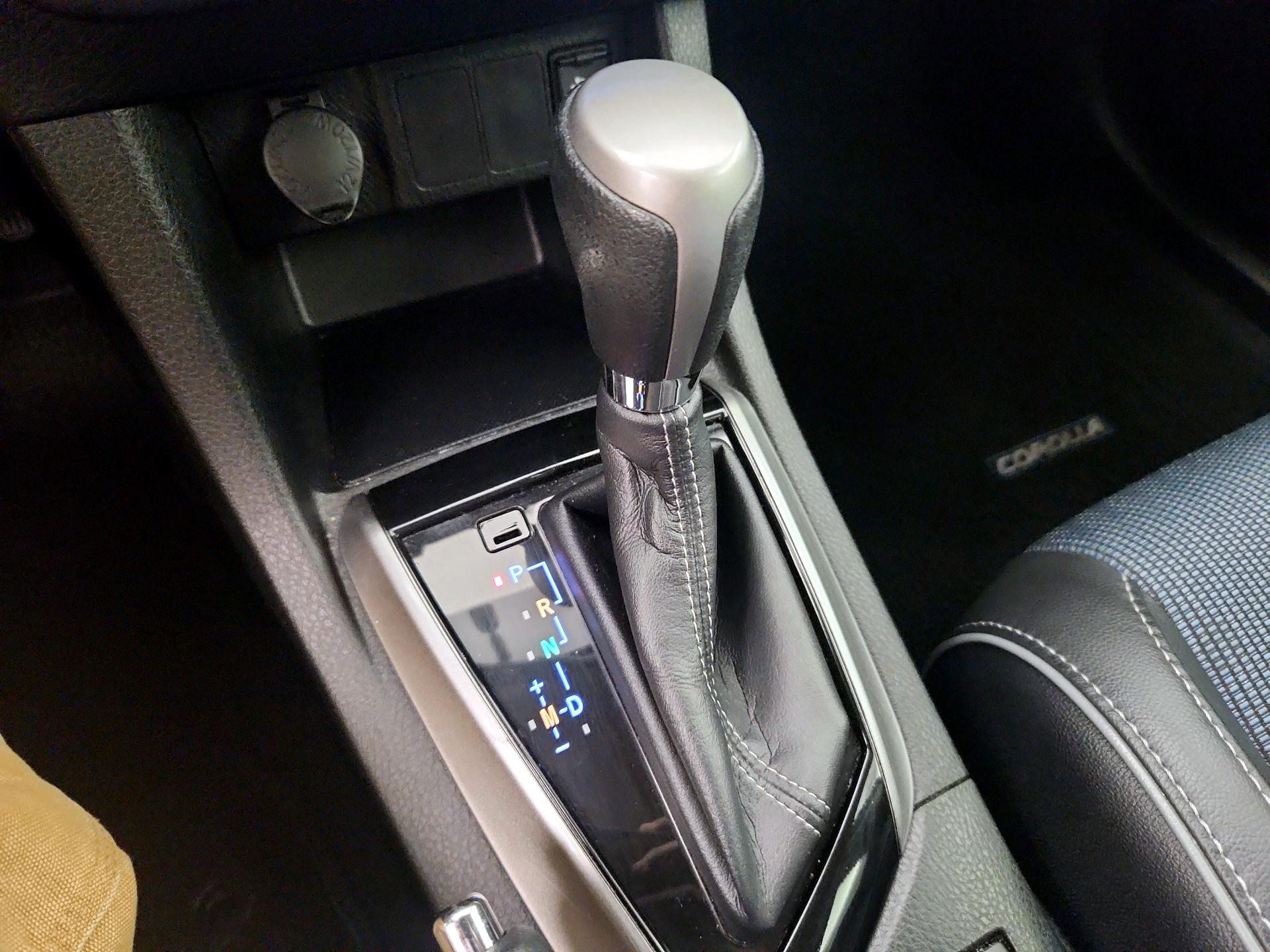 Thumbnail: 2016 Toyota Corolla - 17