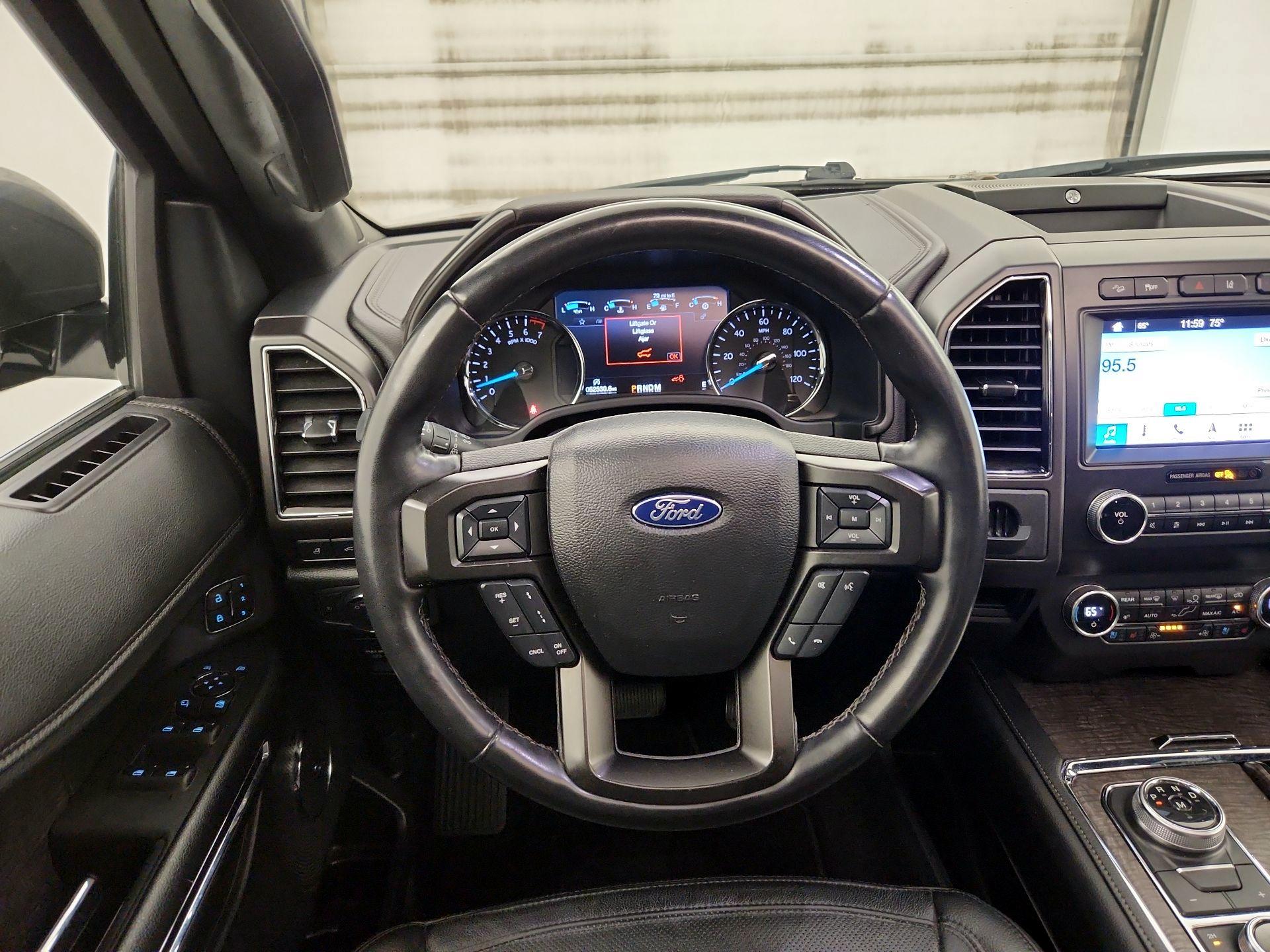 Thumbnail: 2019 Ford Expedition - 10