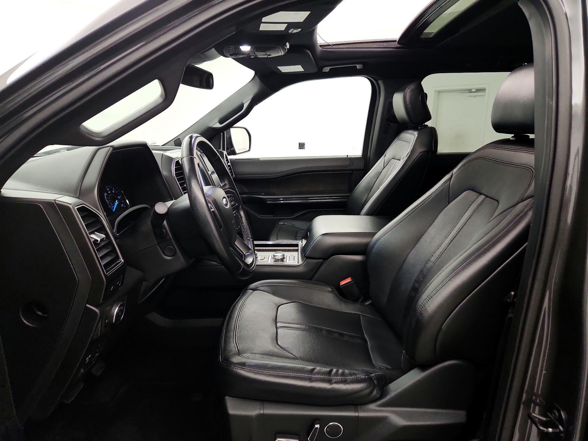 Thumbnail: 2019 Ford Expedition - 11