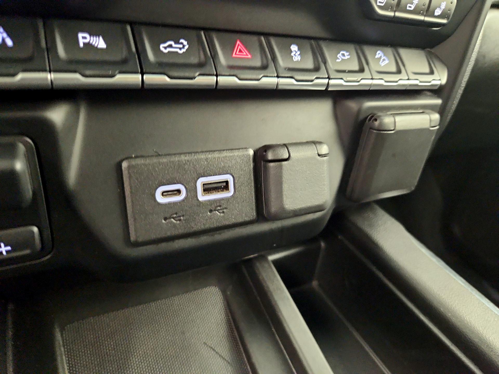 Thumbnail: 2022 GMC Sierra 1500 - 18