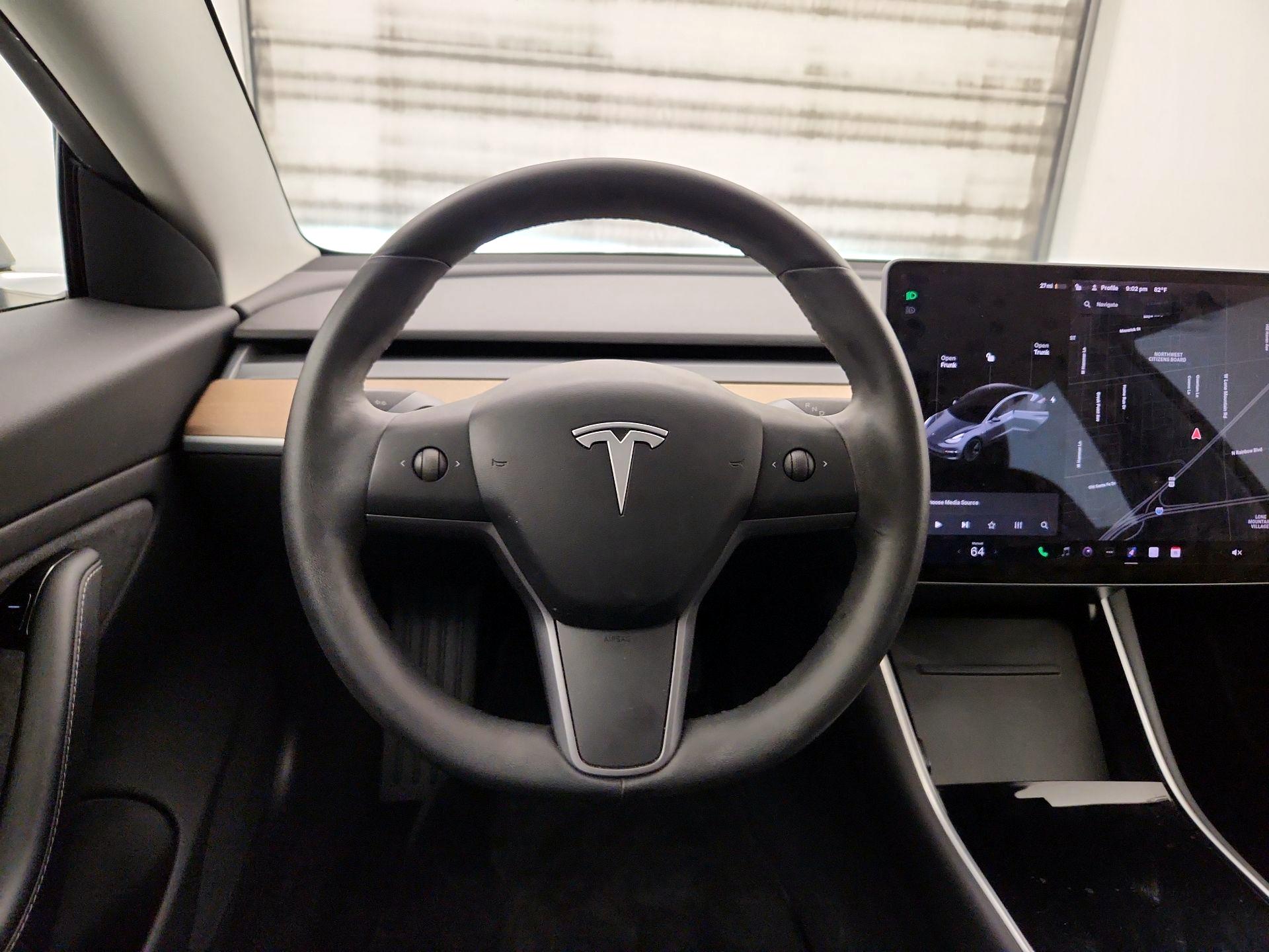 Thumbnail: 2019 Tesla Model 3 - 10