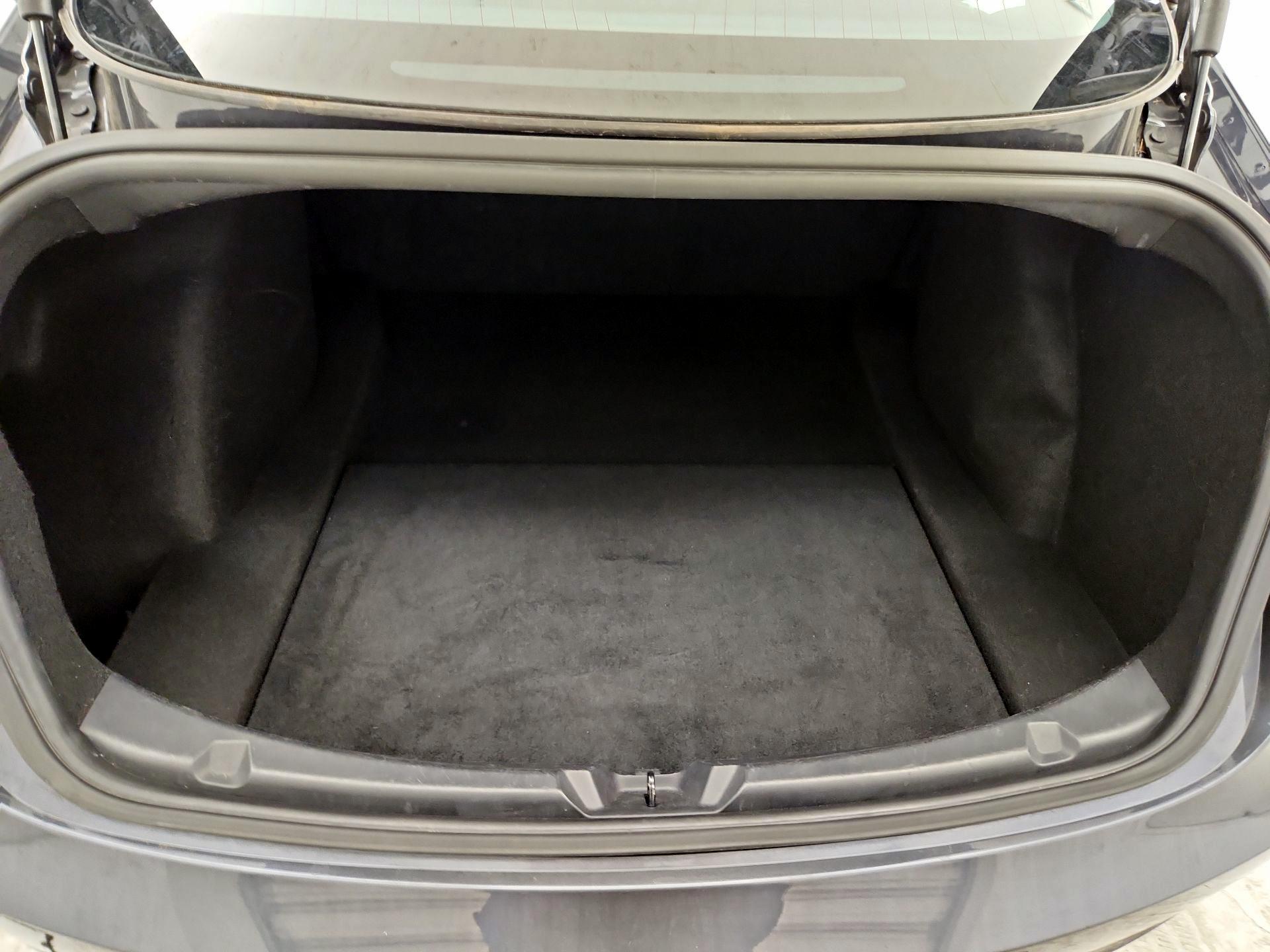 Thumbnail: 2019 Tesla Model 3 - 20