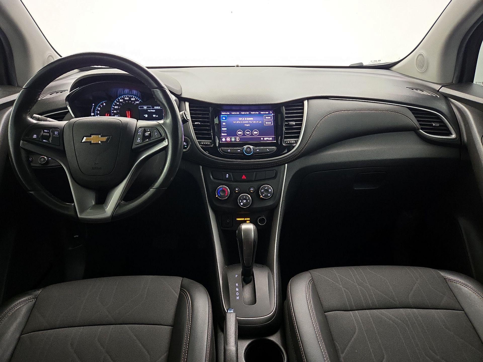 Thumbnail: 2021 Chevrolet Trax - 9