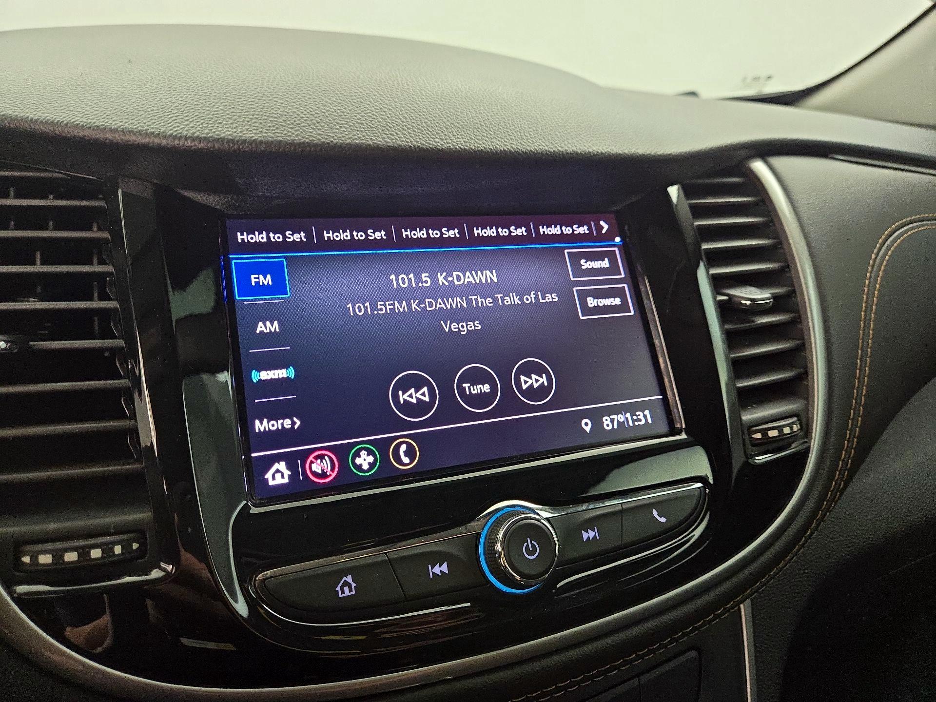 Thumbnail: 2021 Chevrolet Trax - 15