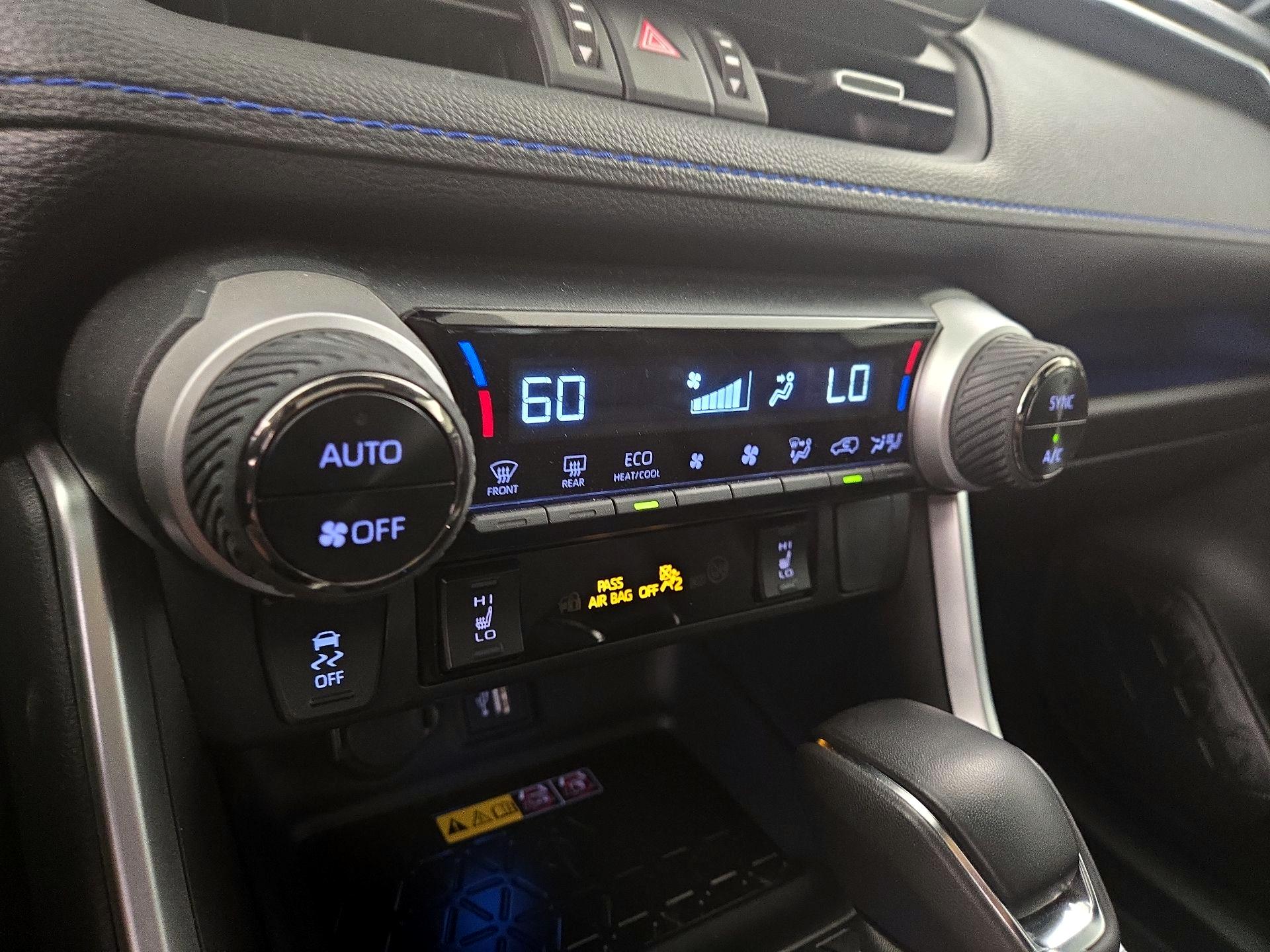 Thumbnail: 2025 Toyota RAV4 - 16