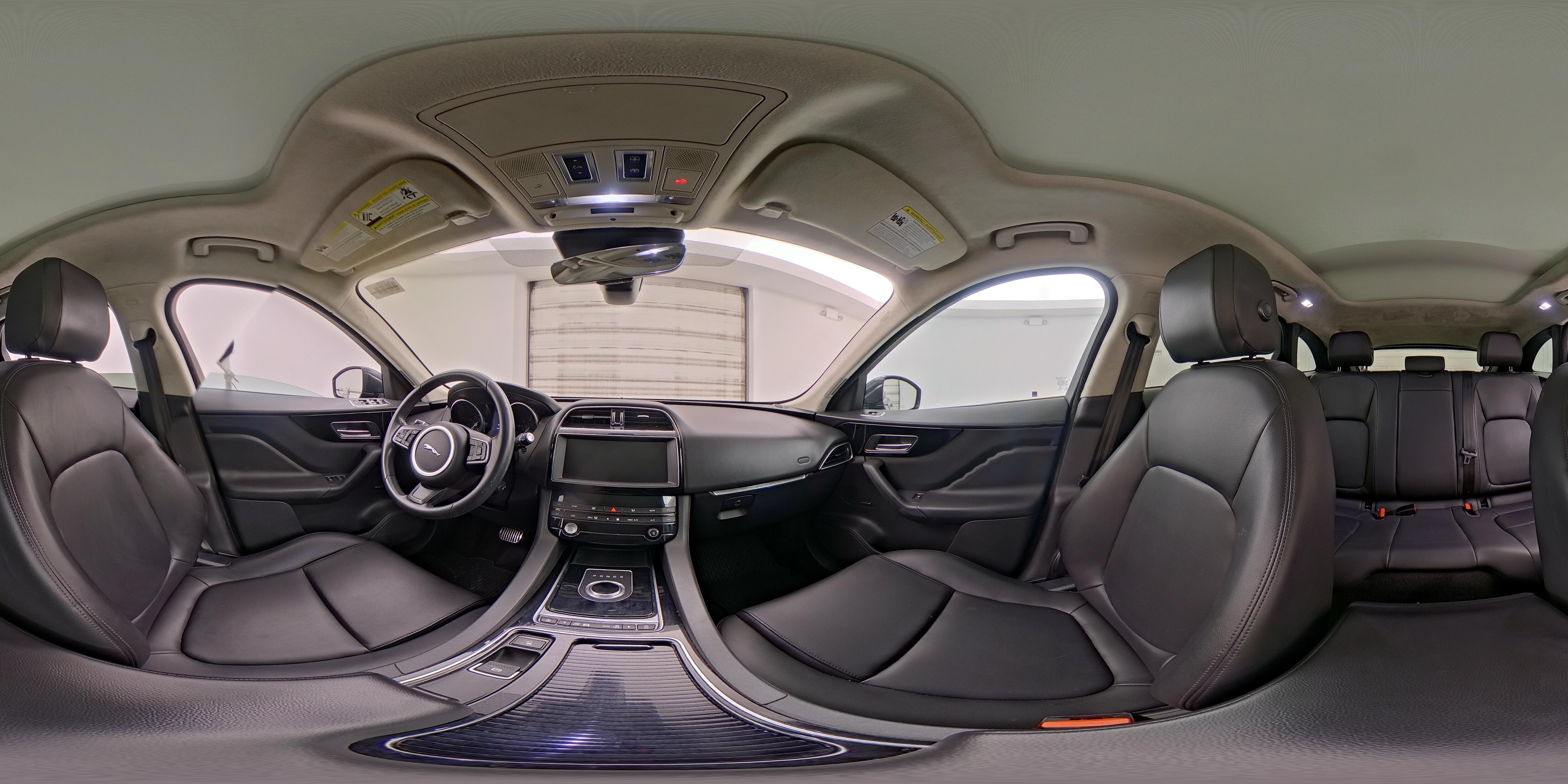 2019 Jaguar F-Pace Premium - Photo 26