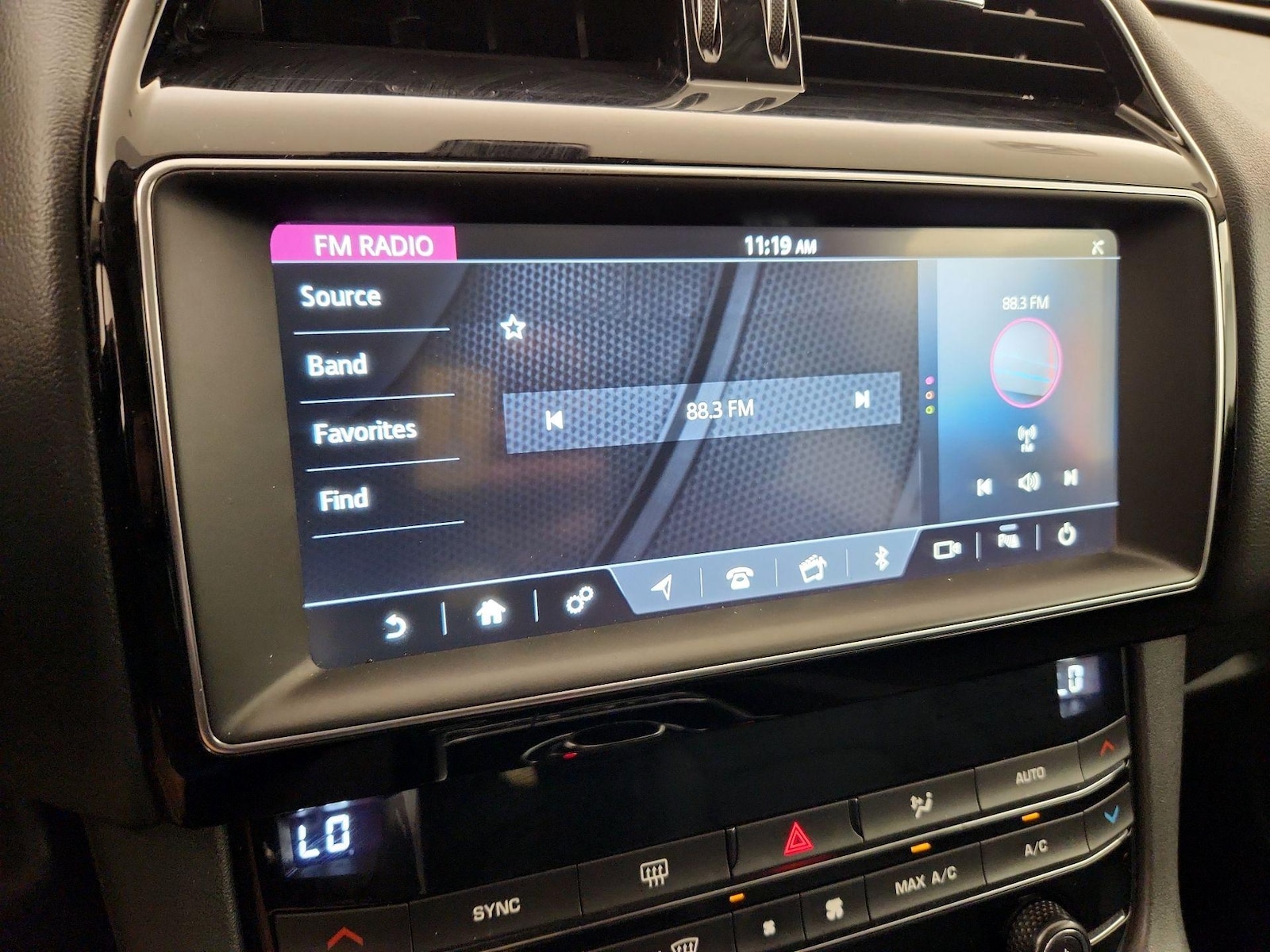 2019 Jaguar F-Pace Premium - Photo 17