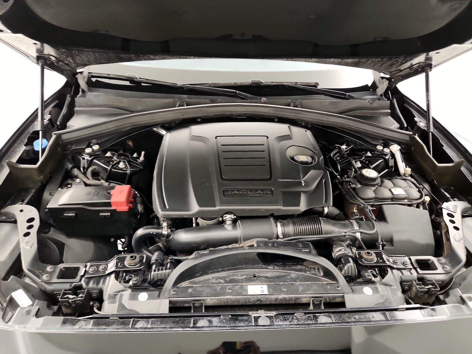 2019 Jaguar F-Pace Premium - Photo 24