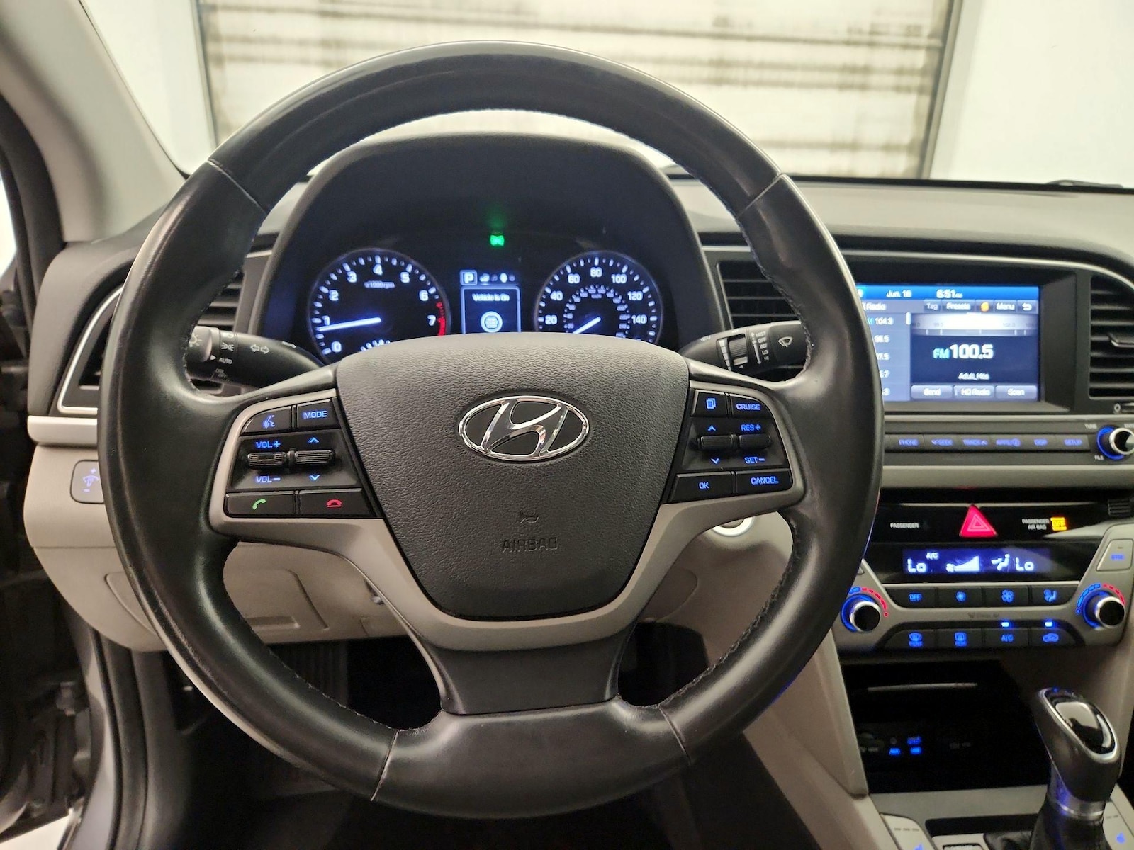 2017 Hyundai Elantra SE - Photo 11