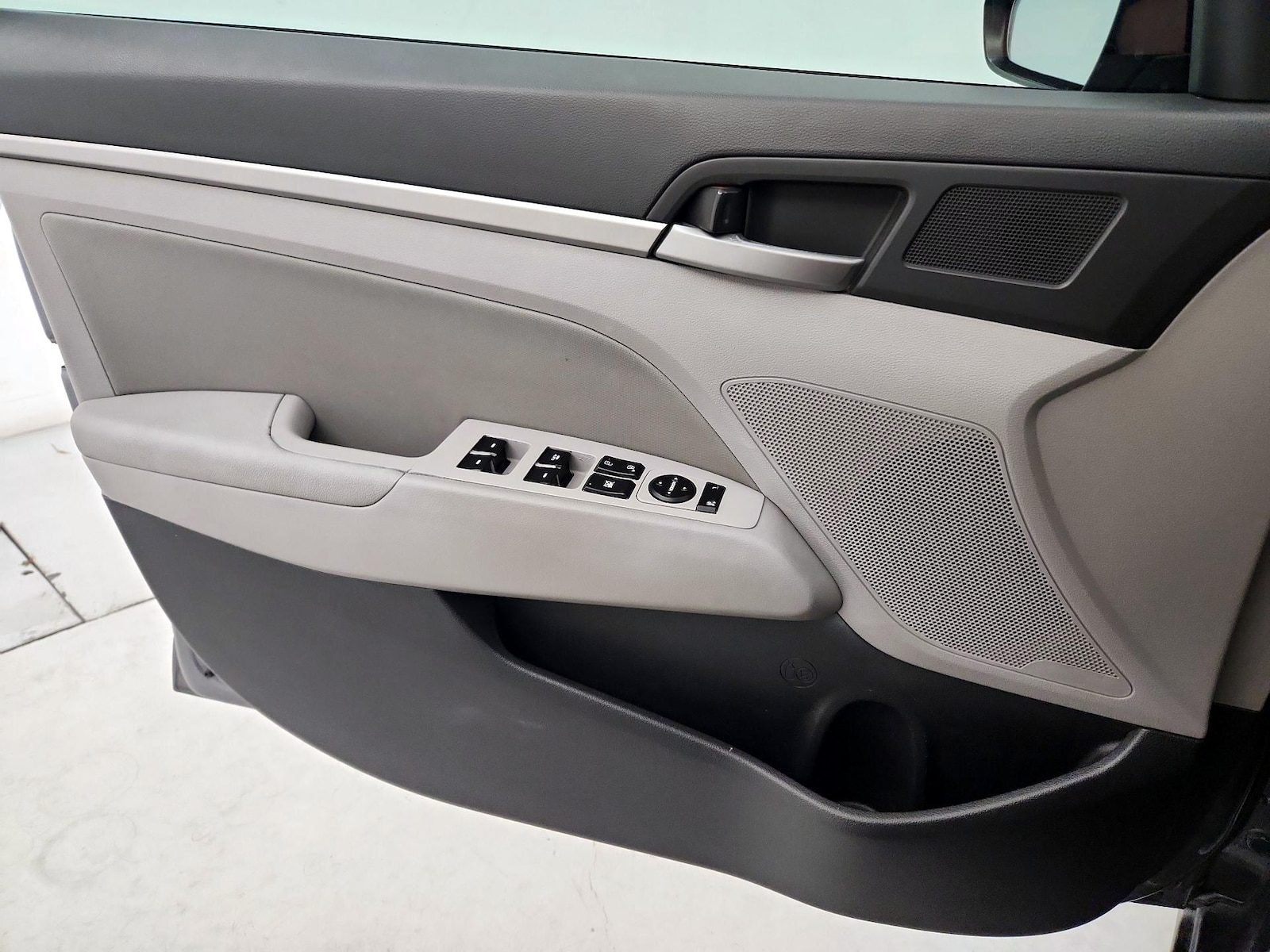 2017 Hyundai Elantra SE - Photo 13