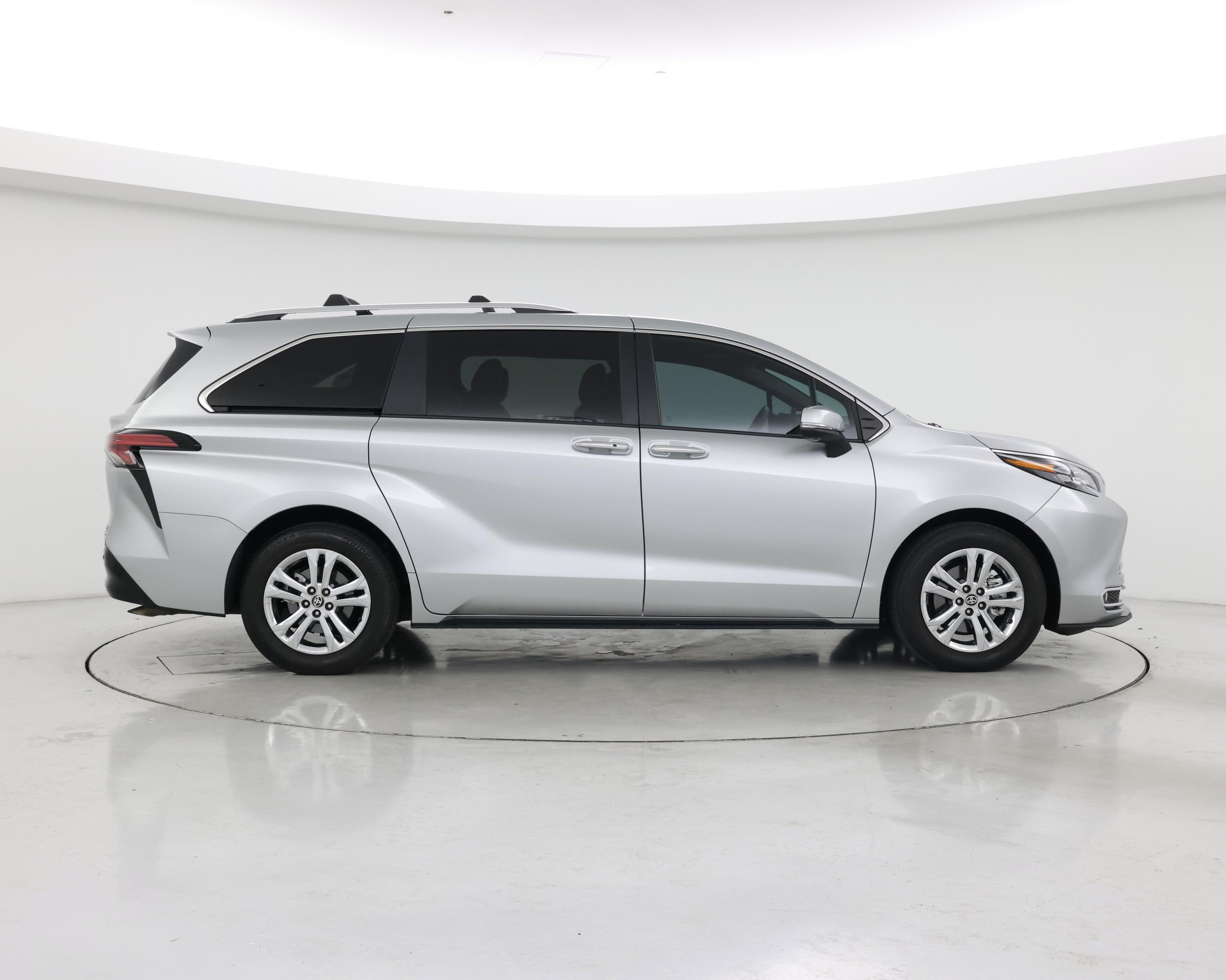 Thumbnail: 2024 Toyota Sienna - 7