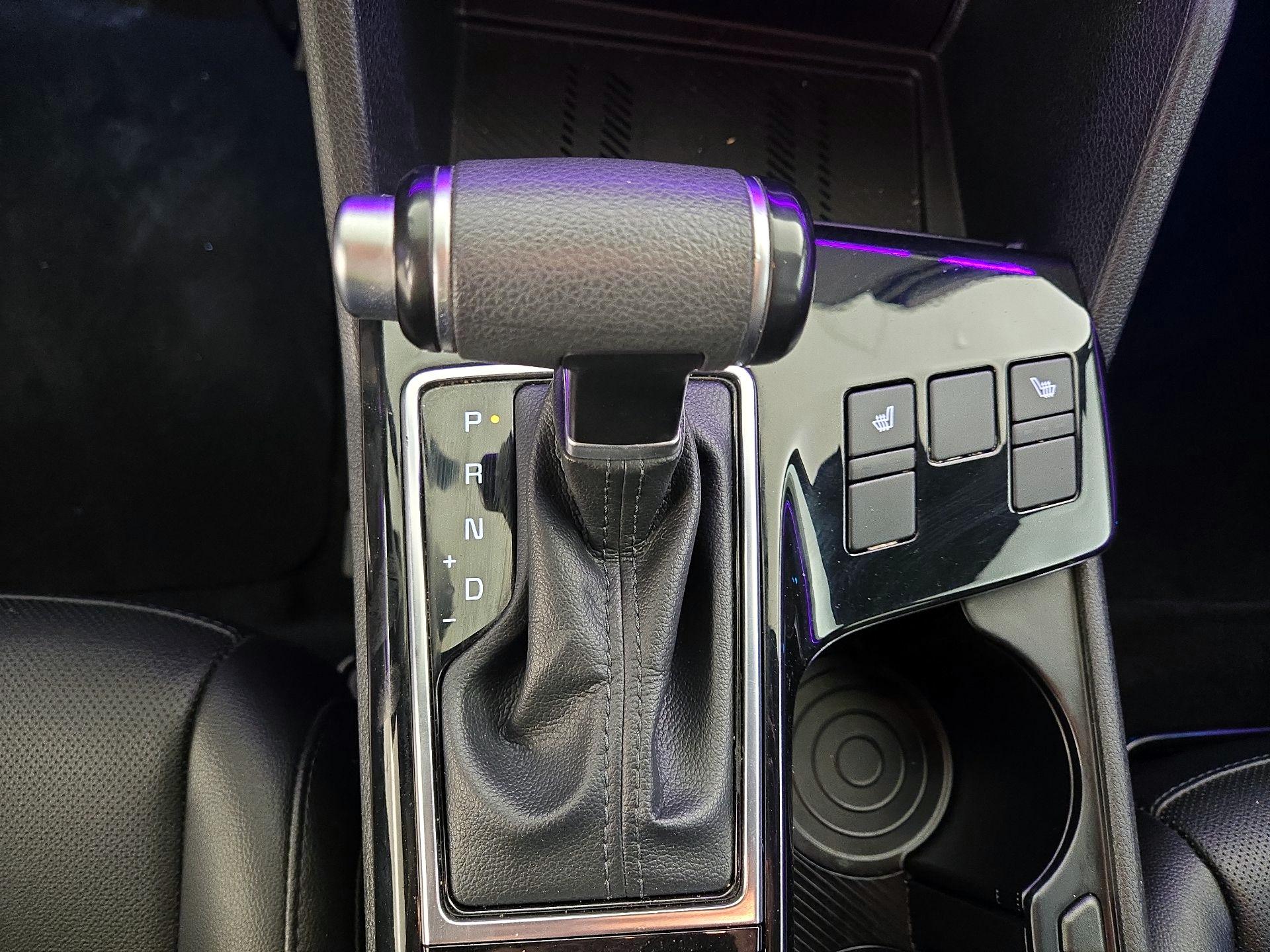 Thumbnail: 2023 Kia Sportage - 18