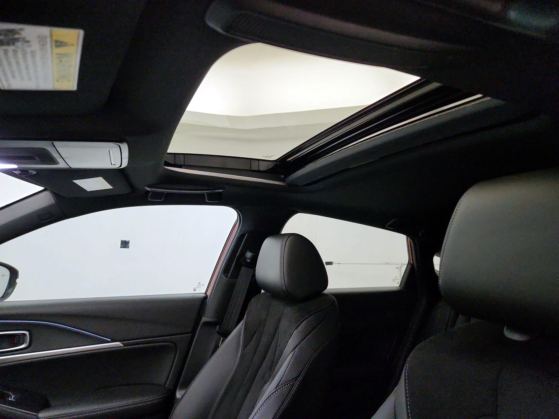 Thumbnail: 2025 Acura Integra - 19