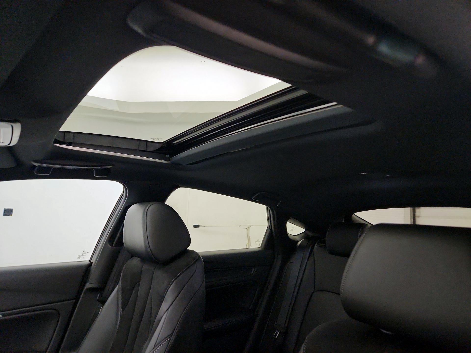 Thumbnail: 2025 Acura Integra - 19