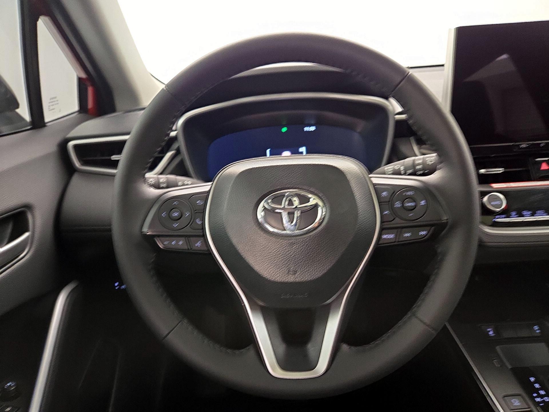 Thumbnail: 2026 Toyota Corolla Cross - 10