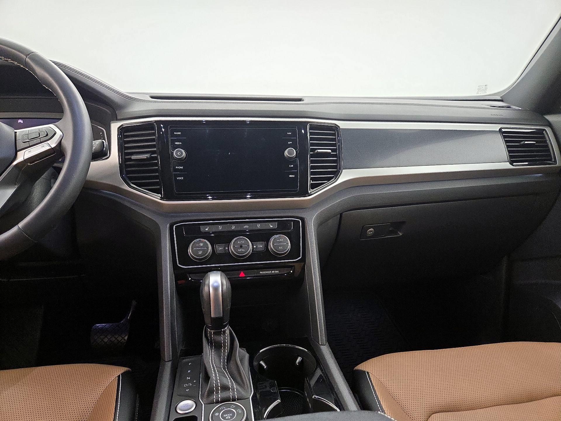 Thumbnail: 2021 Volkswagen Atlas - 9