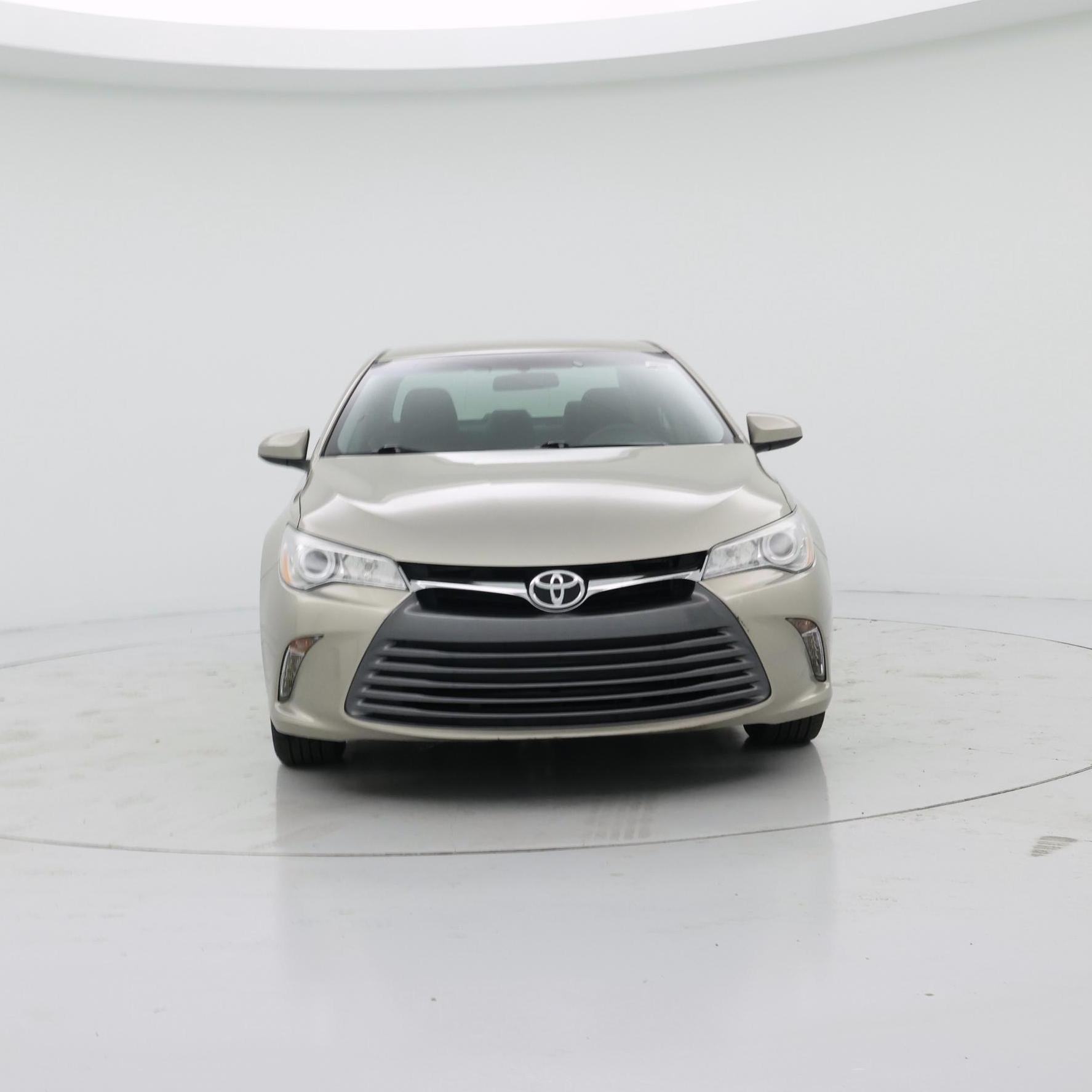 Thumbnail: 2015 Toyota Camry - 5