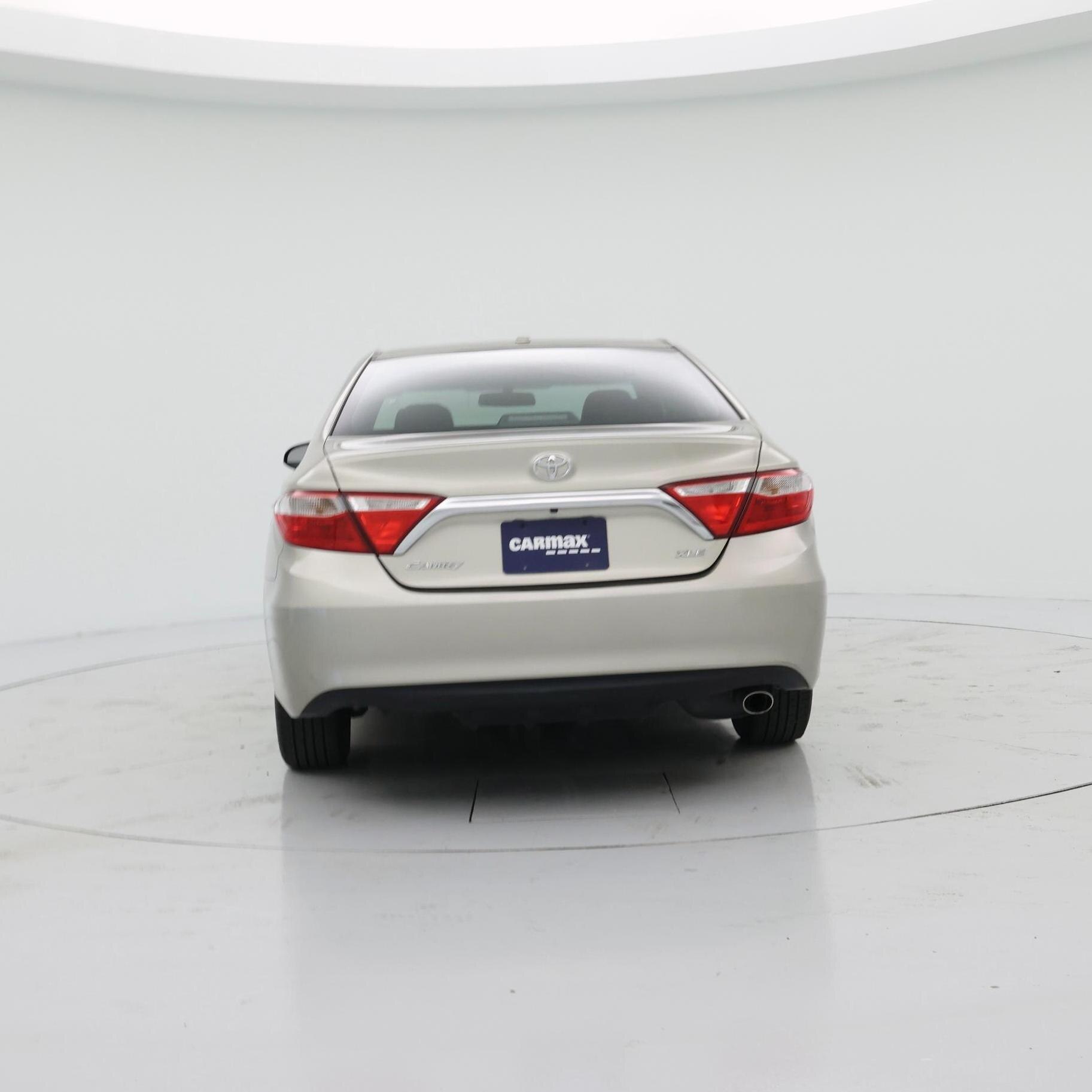 Thumbnail: 2015 Toyota Camry - 6