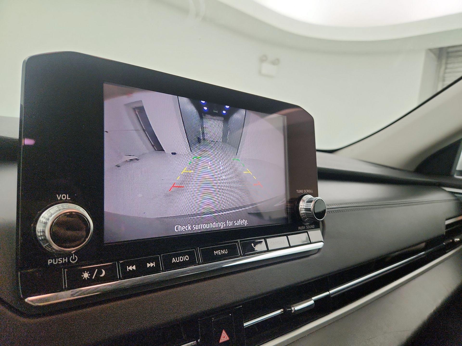 Thumbnail: 2022 Mitsubishi Outlander - 12