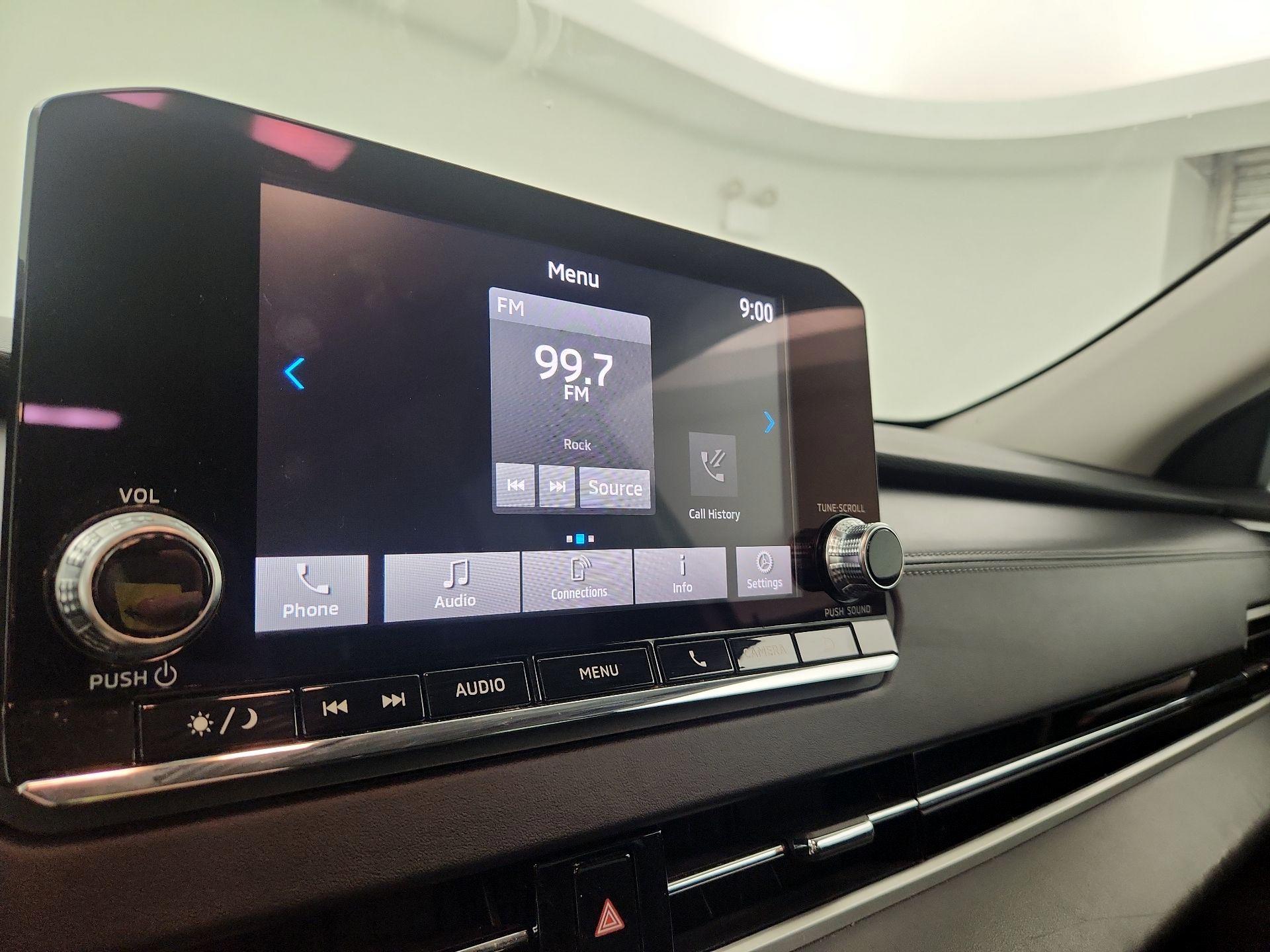 Thumbnail: 2022 Mitsubishi Outlander - 13