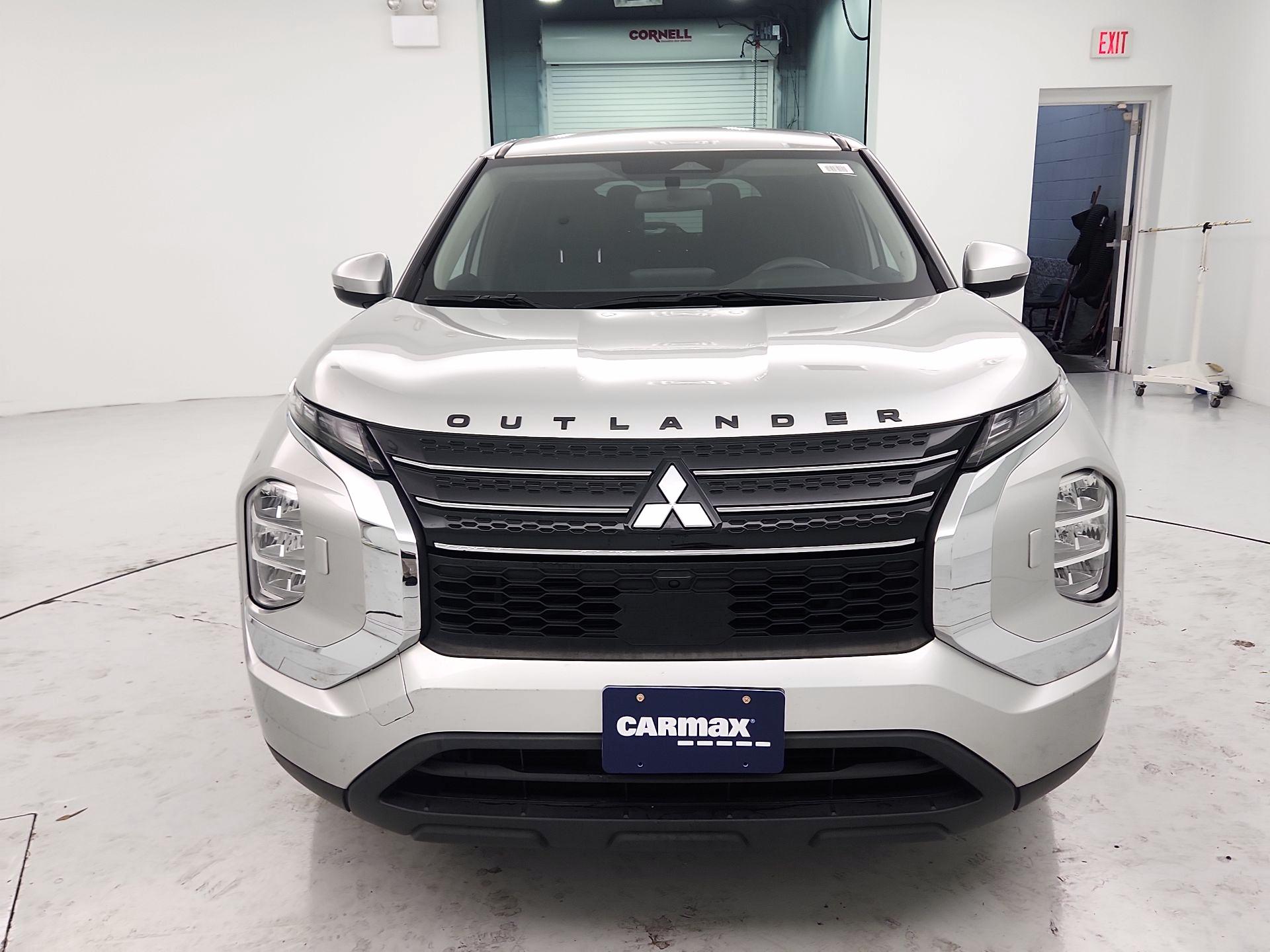 Thumbnail: 2022 Mitsubishi Outlander - 2