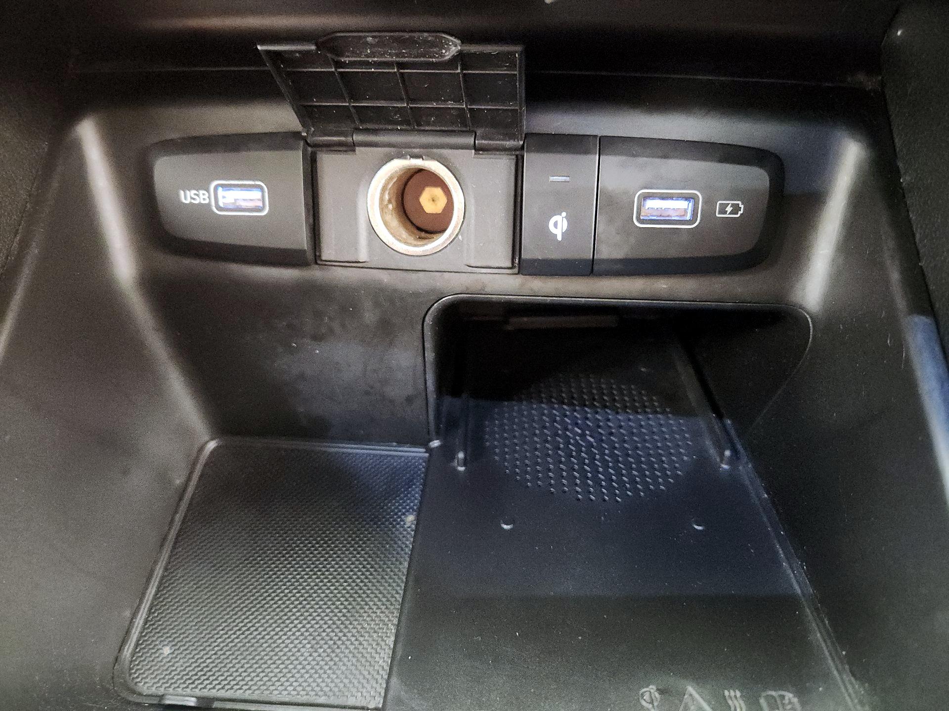 Thumbnail: 2023 Hyundai Santa Cruz - 18