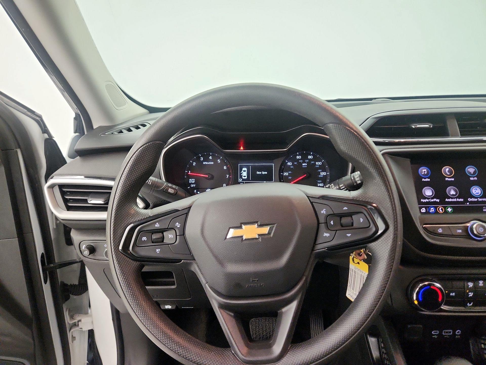 Thumbnail: 2023 Chevrolet TrailBlazer - 10