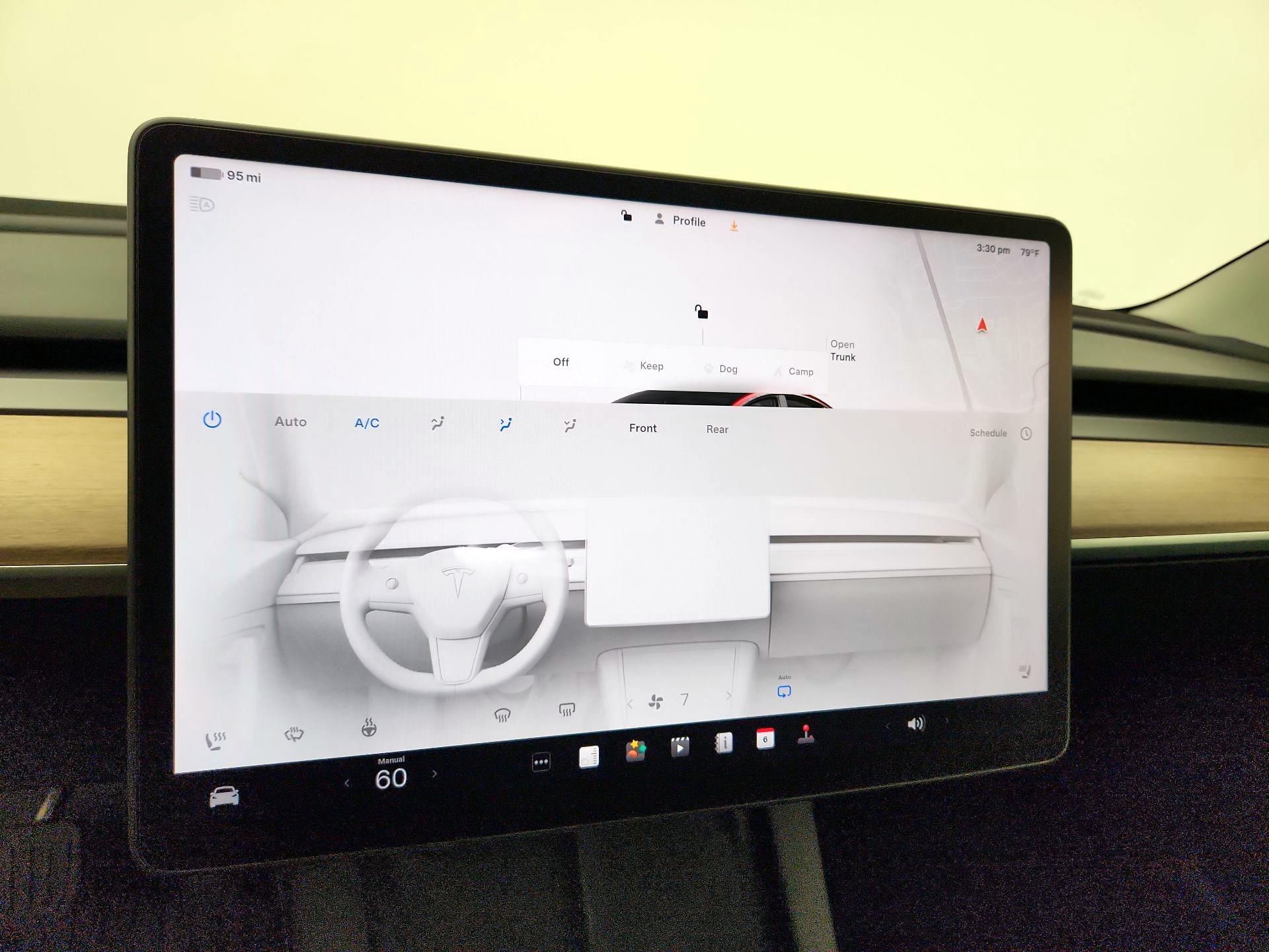 Thumbnail: 2023 Tesla Model 3 - 16
